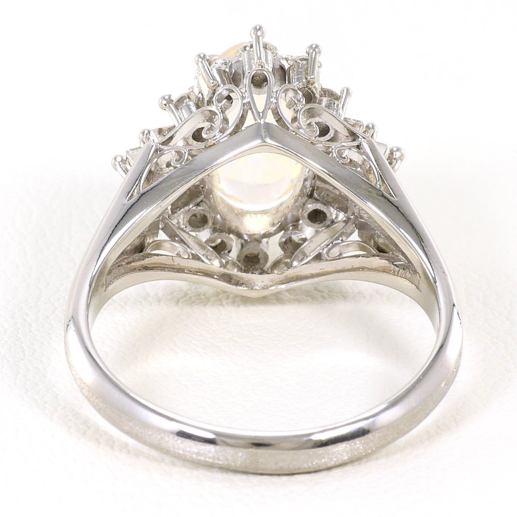 Unbranded Platinum 900 Band Ring (Pre-Owned)