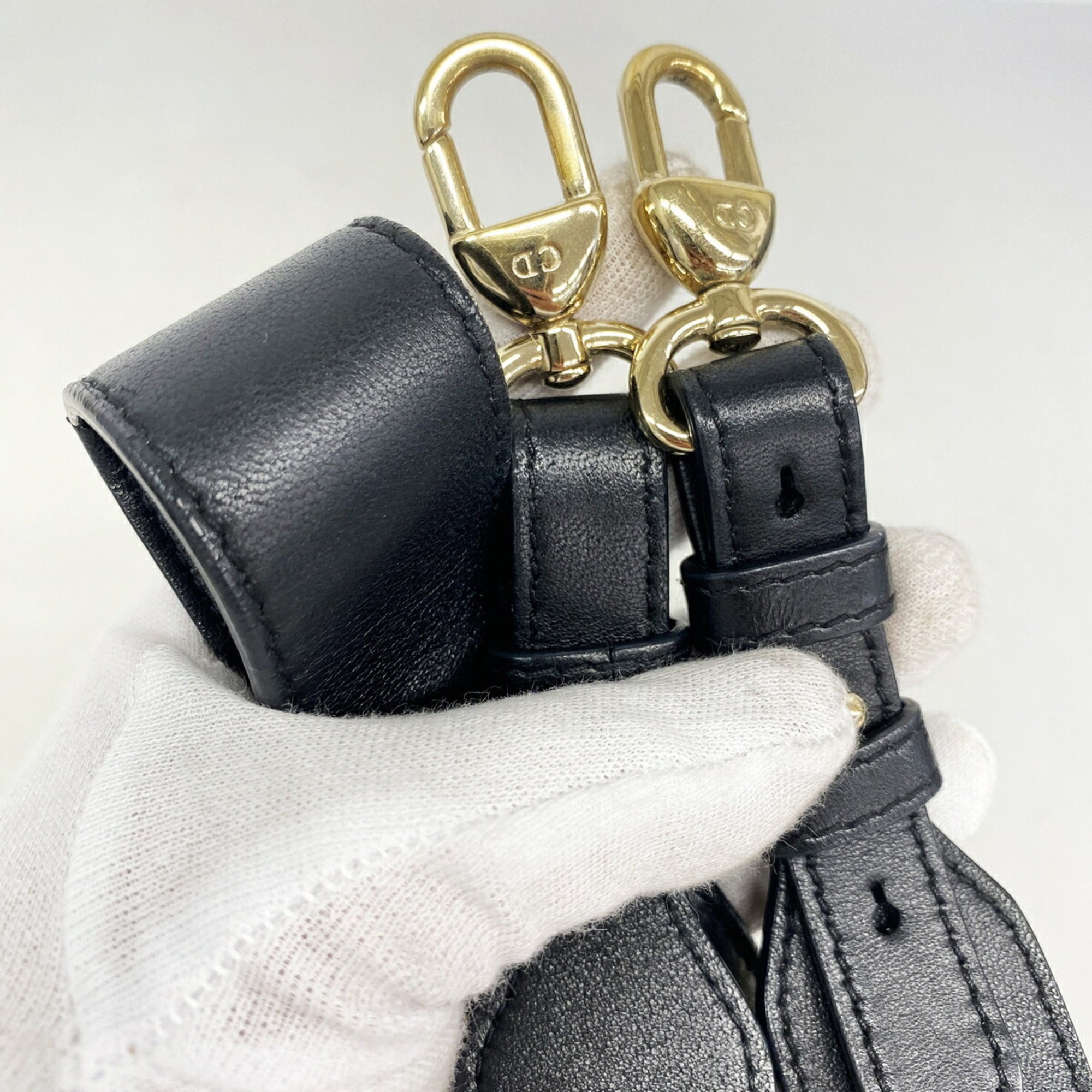 Christian Dior Black Leather Handbag (Pre-Owned)