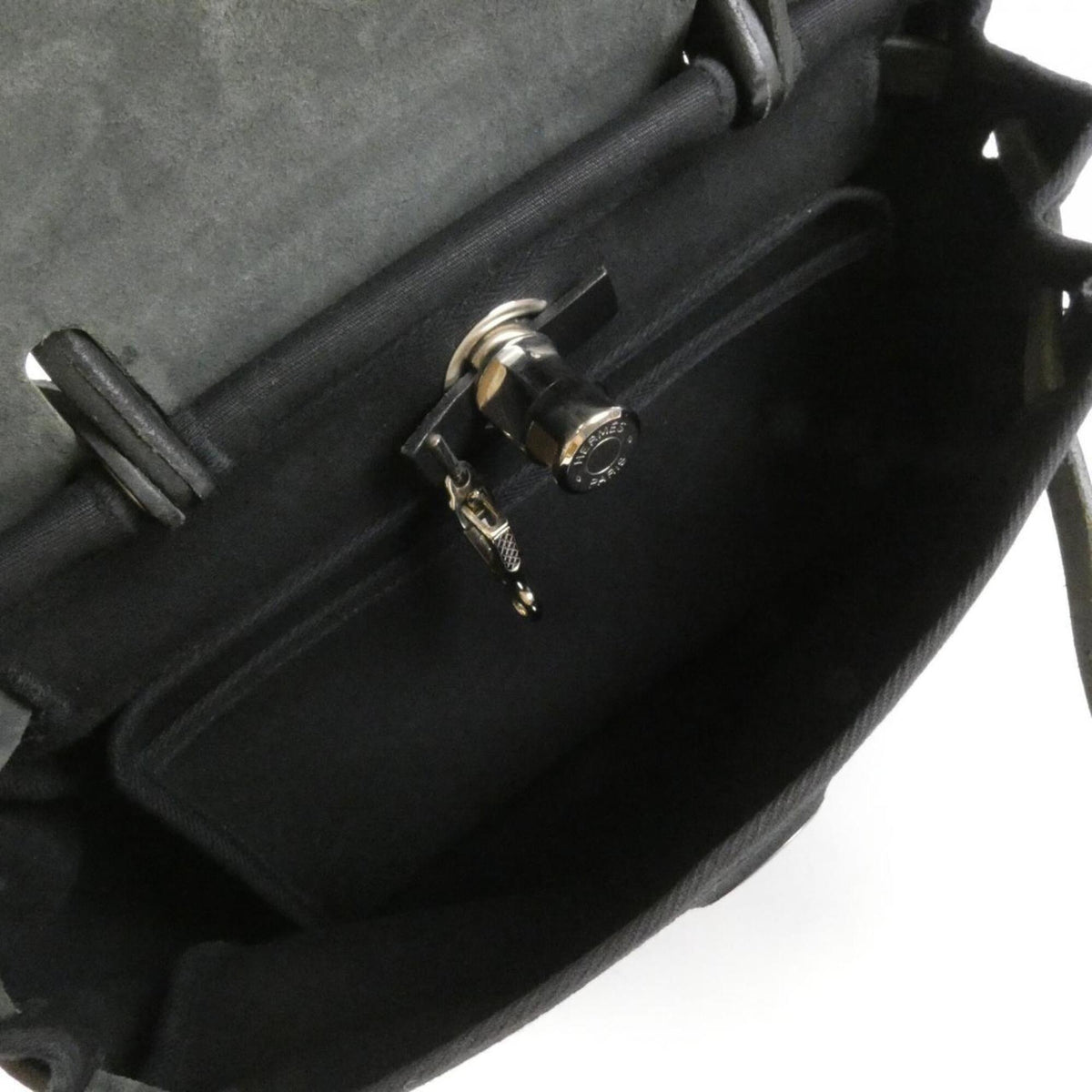 Hermes Black Handbag (Pre-Owned)