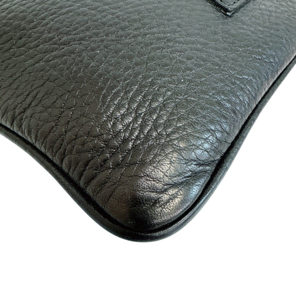 Bally Black Leather Pochette Shoulder Bag (Pre-Owned)
