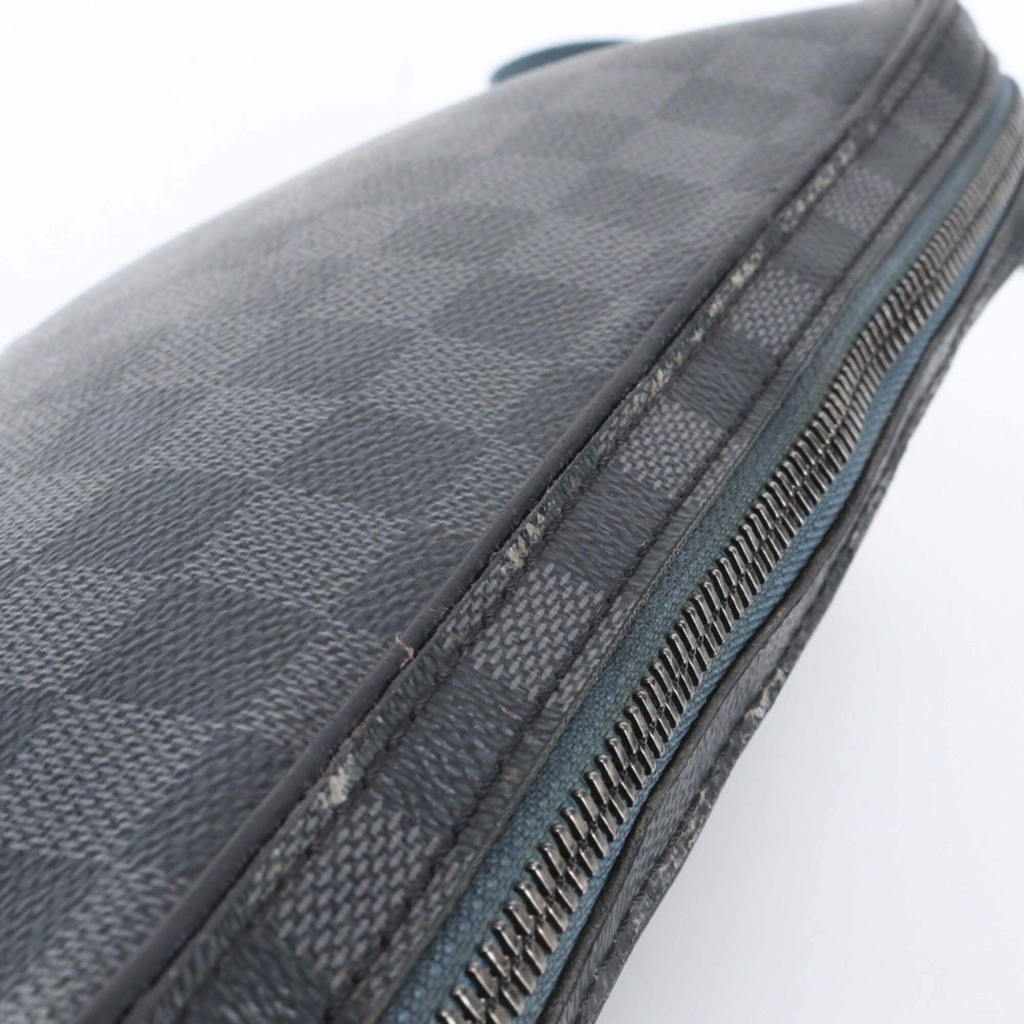 Louis Vuitton Black Leather Coated Canvas Messenger Bag Shoulder Bag (Pre-Owned)