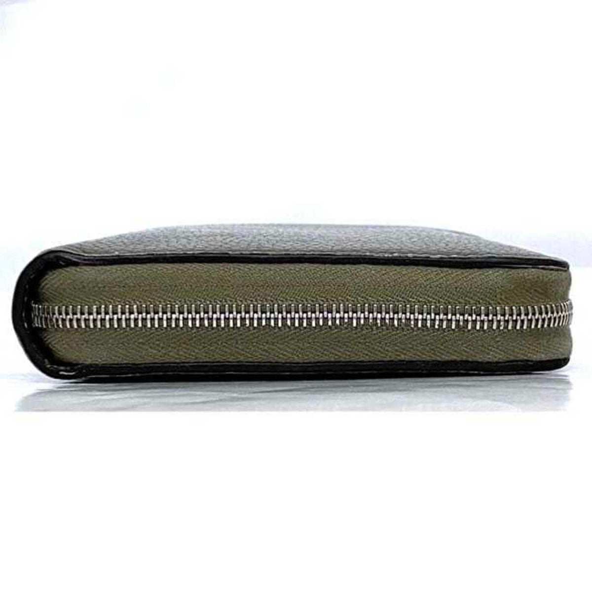 Celine Grayish Leather Long Wallet (Bi-Fold) (Pre-Owned)
