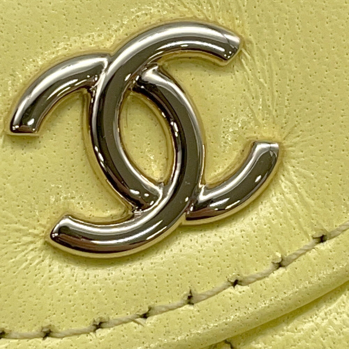 Chanel Yellow Leather Clutch Bag Handbag Shoulder Bag (Pre-Owned)