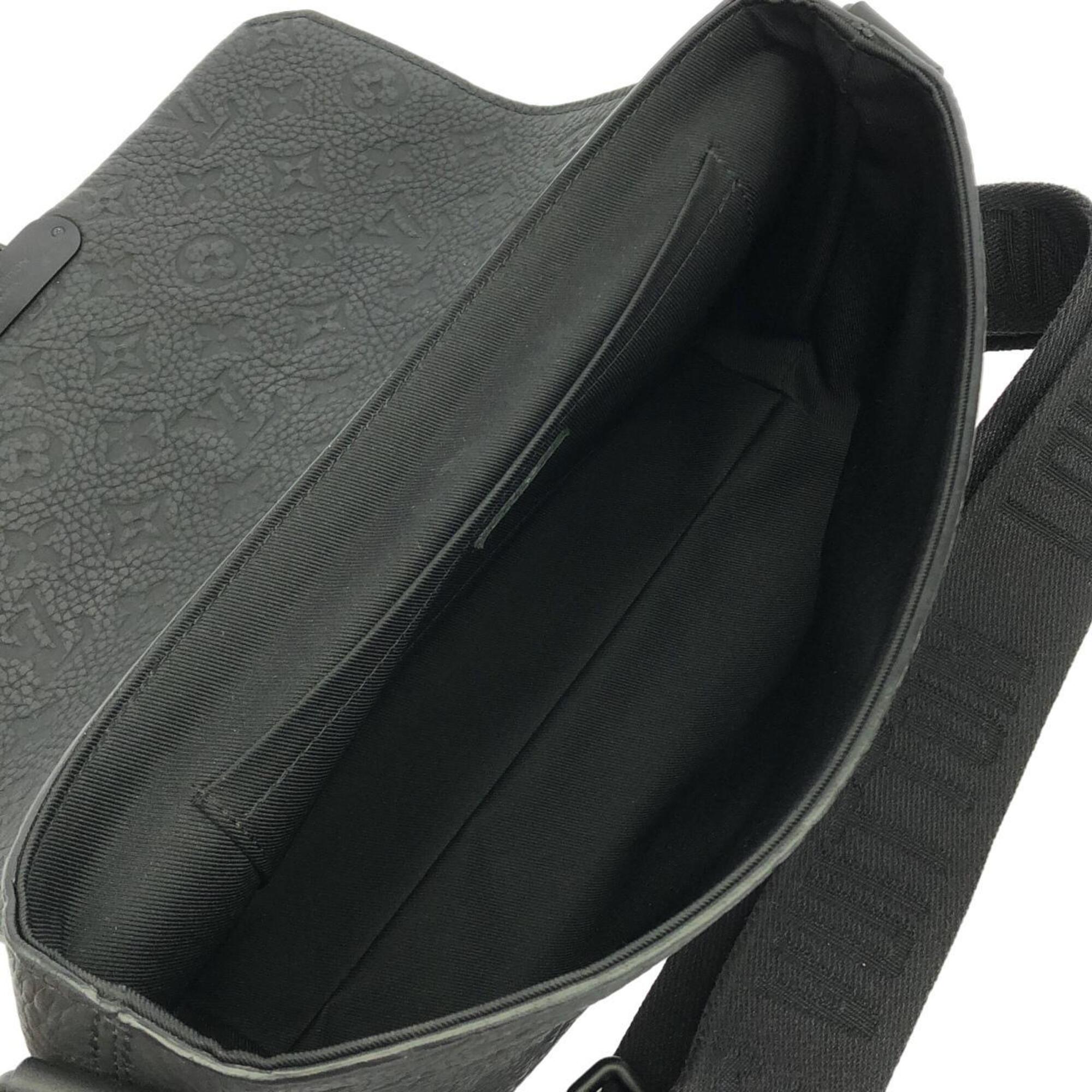 Louis Vuitton Taurillon Black Leather Shoulder Bag (Pre-Owned)