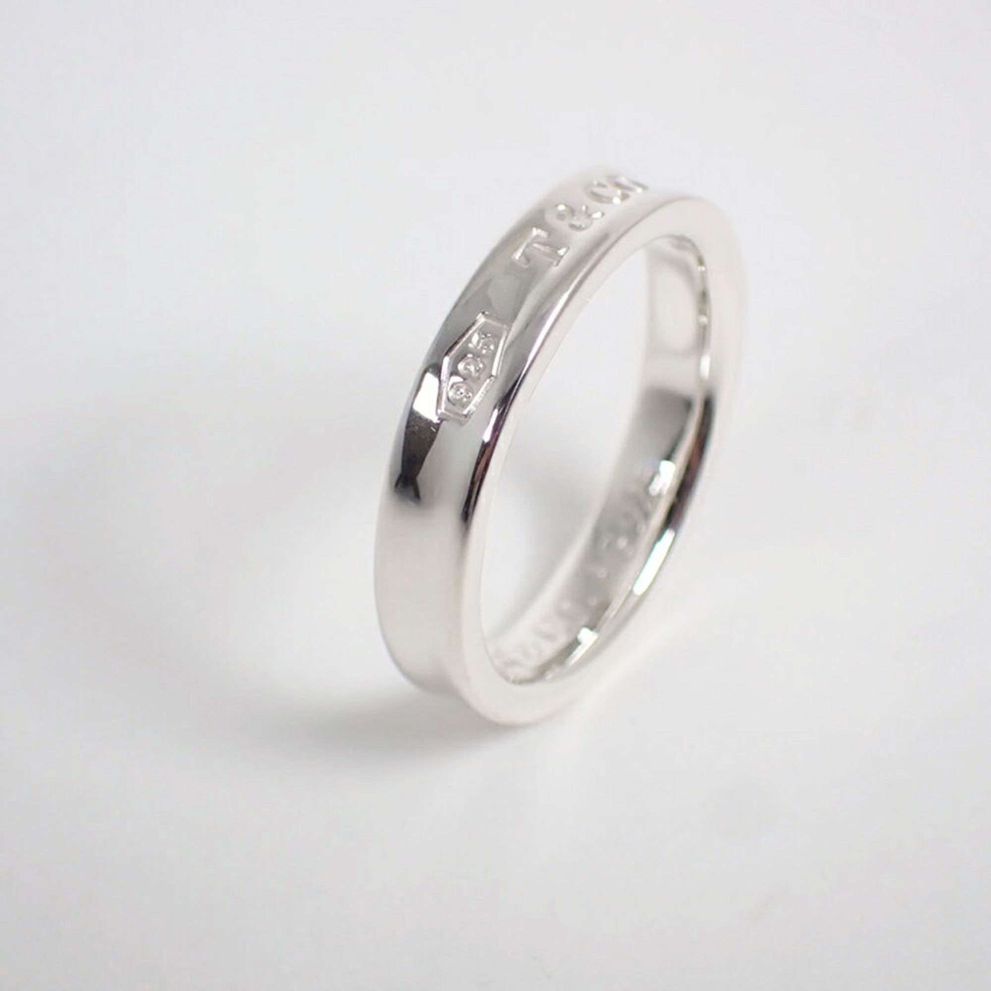 Tiffany Silver Sterling Silver 925 Band Ring (Pre-Owned)