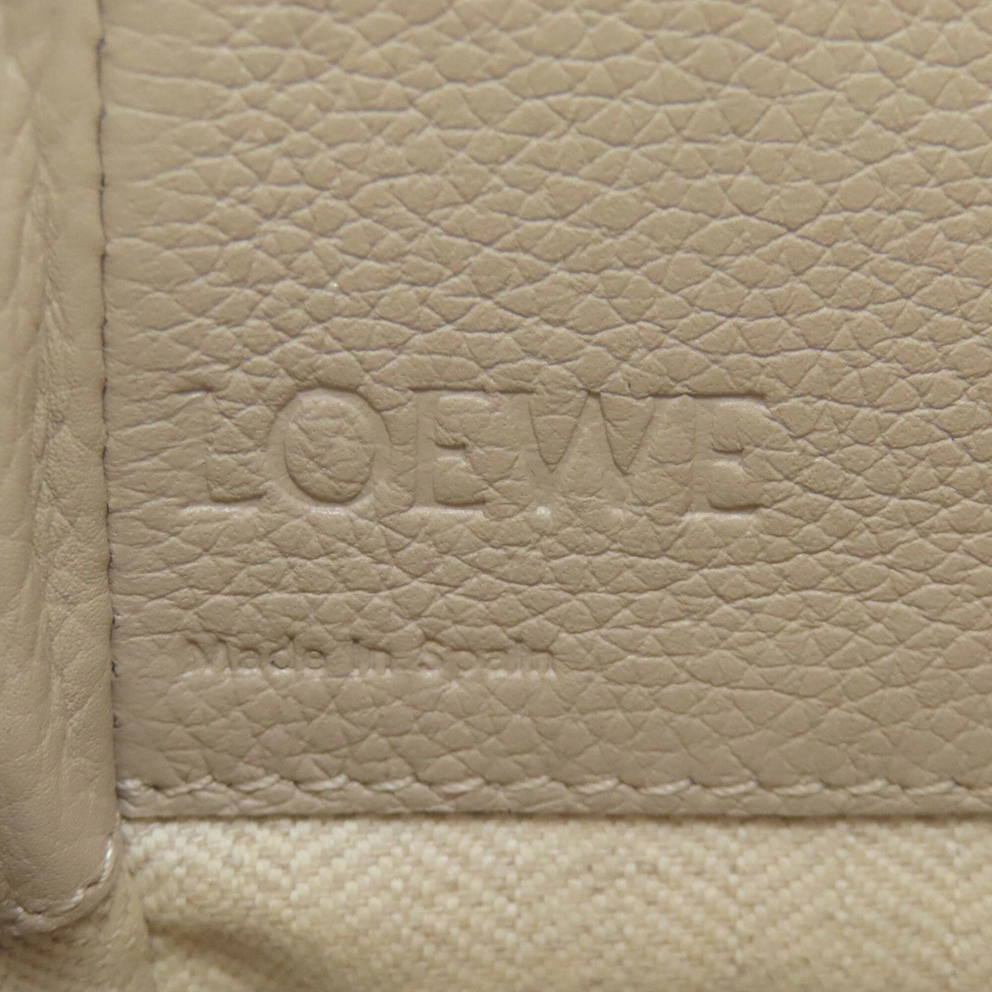 Loewe Grayish Leather Handbag (Pre-Owned)