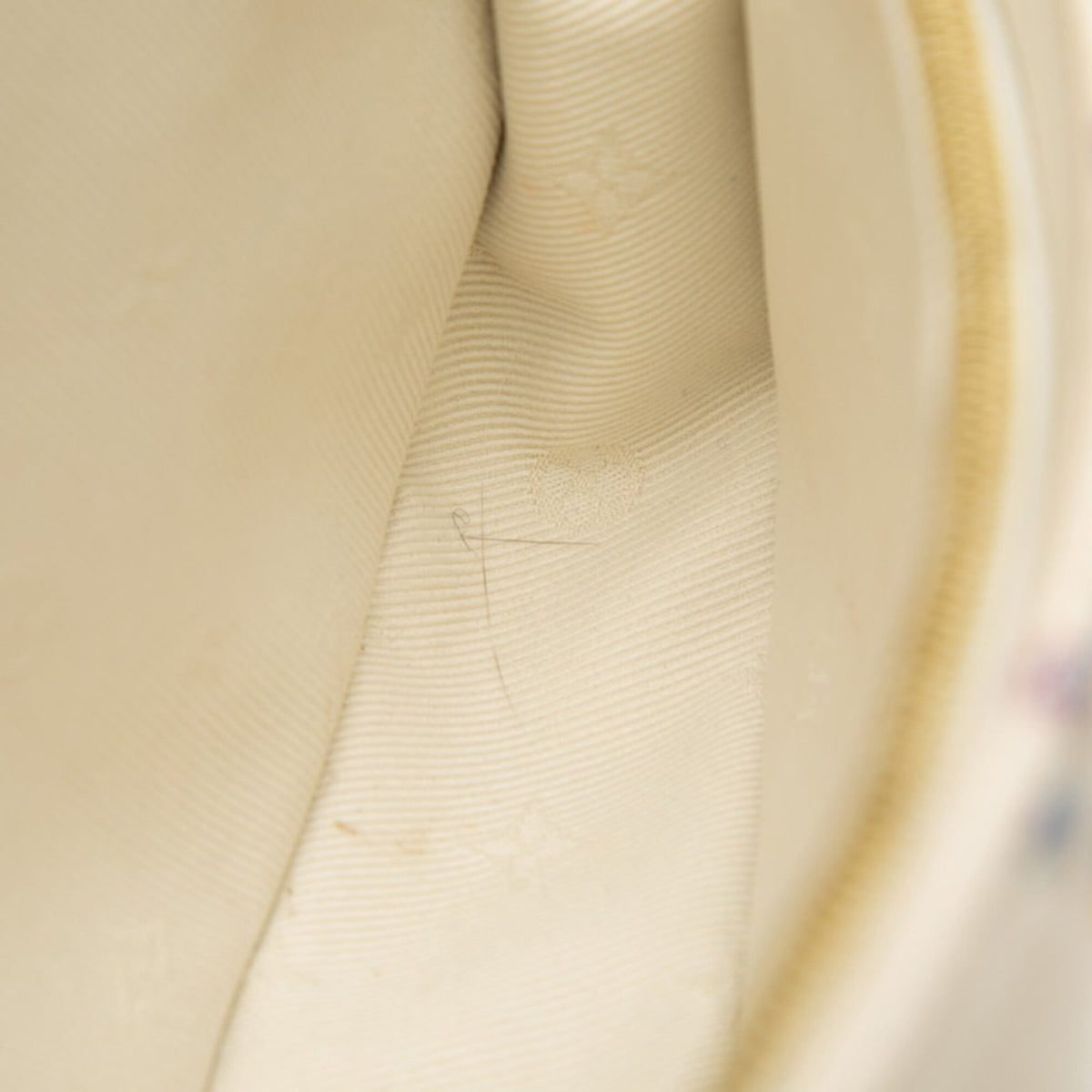 Louis Vuitton Monogram Multi-Color White Canvas Leather Handbag Shoulder Bag (Pre-Owned)