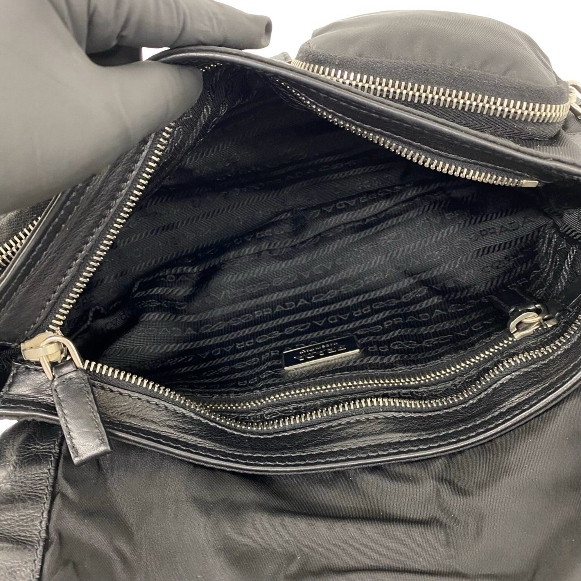 Prada Black Leather Nylon Handbag Shoulder Bag (Pre-Owned)