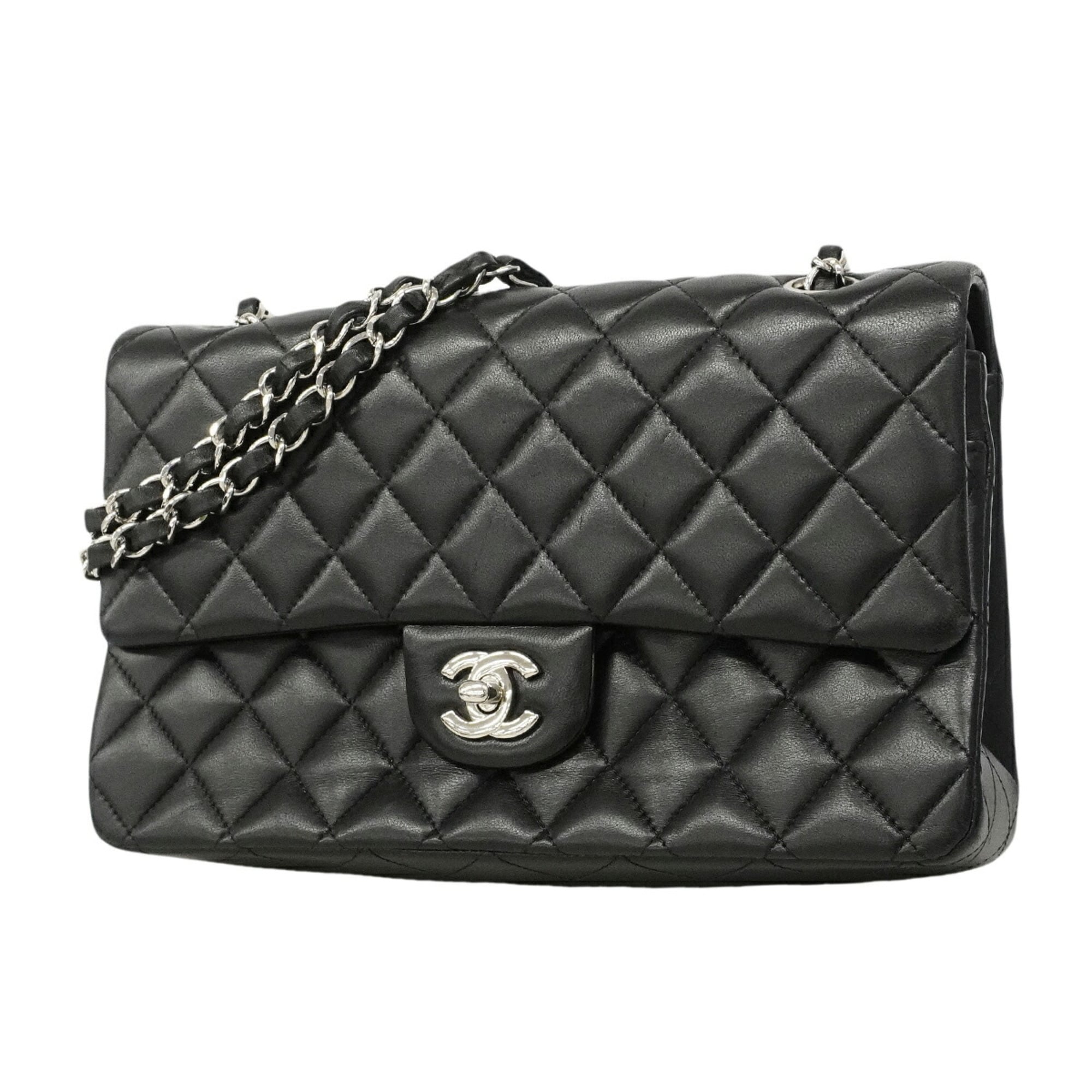 Chanel Black Leather Shoulder Bag (Pre-Owned)