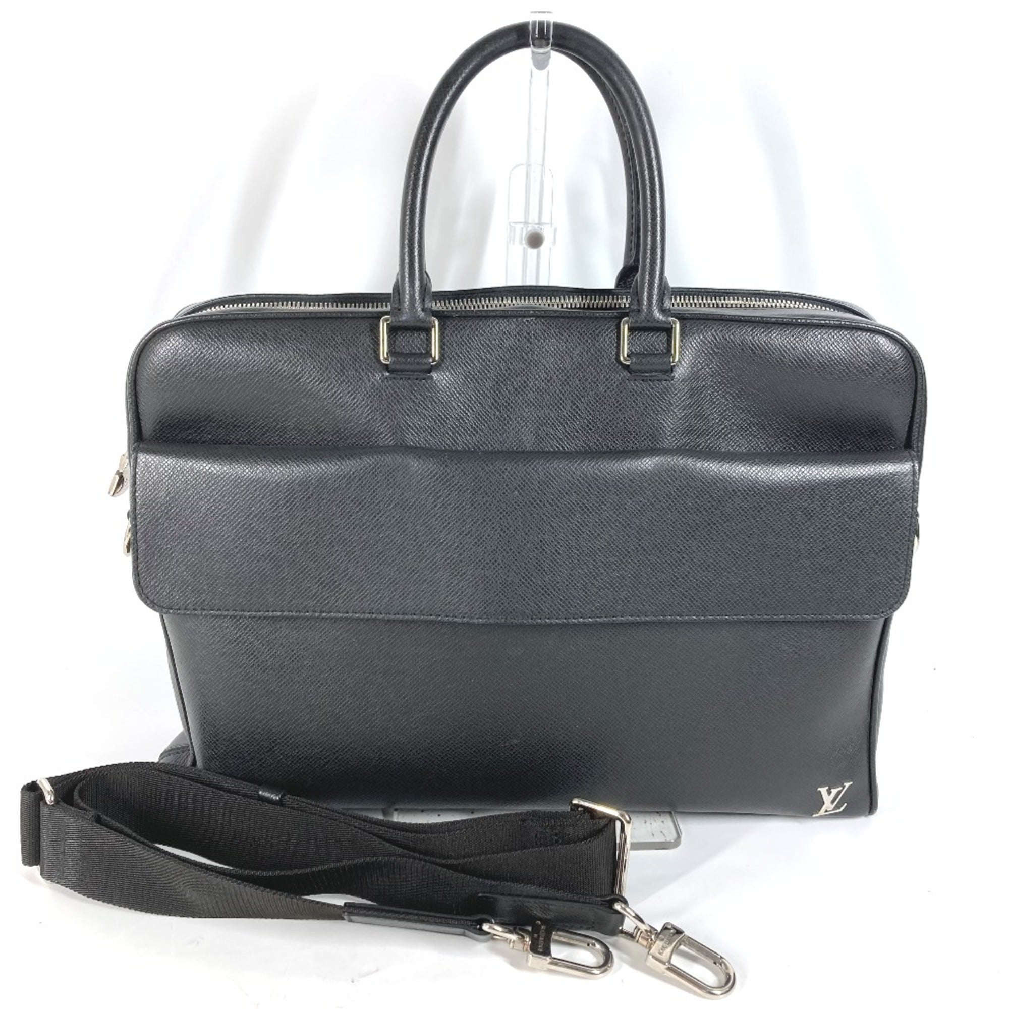 Louis Vuitton Black Leather Briefcase (Pre-Owned)