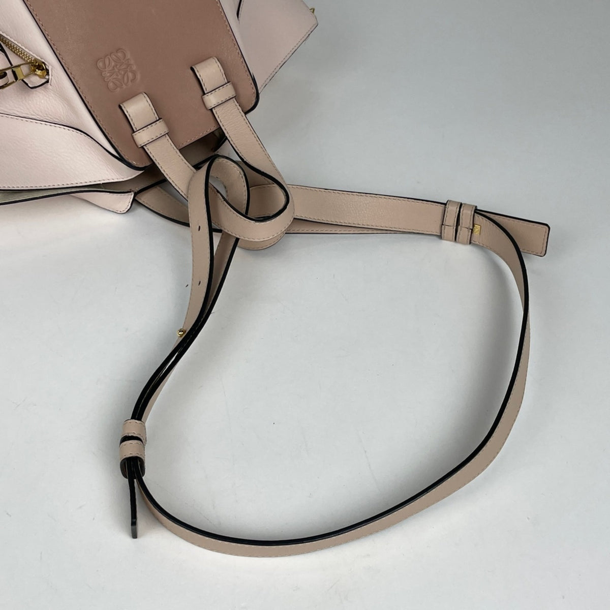 Loewe Pink Pink Beige Leather Shoulder Bag (Pre-Owned)