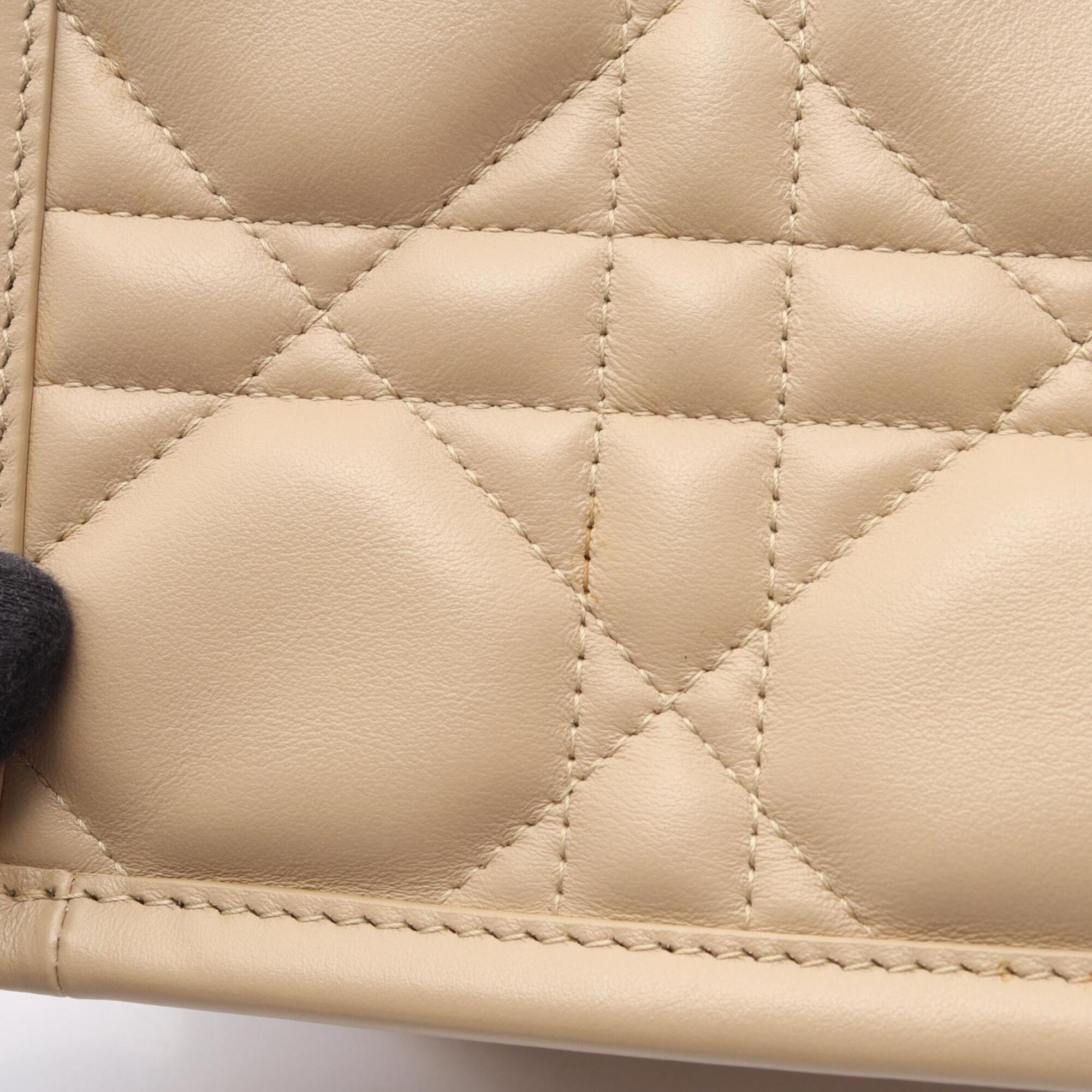 Christian Dior Beige Leather Handbag (Pre-Owned)