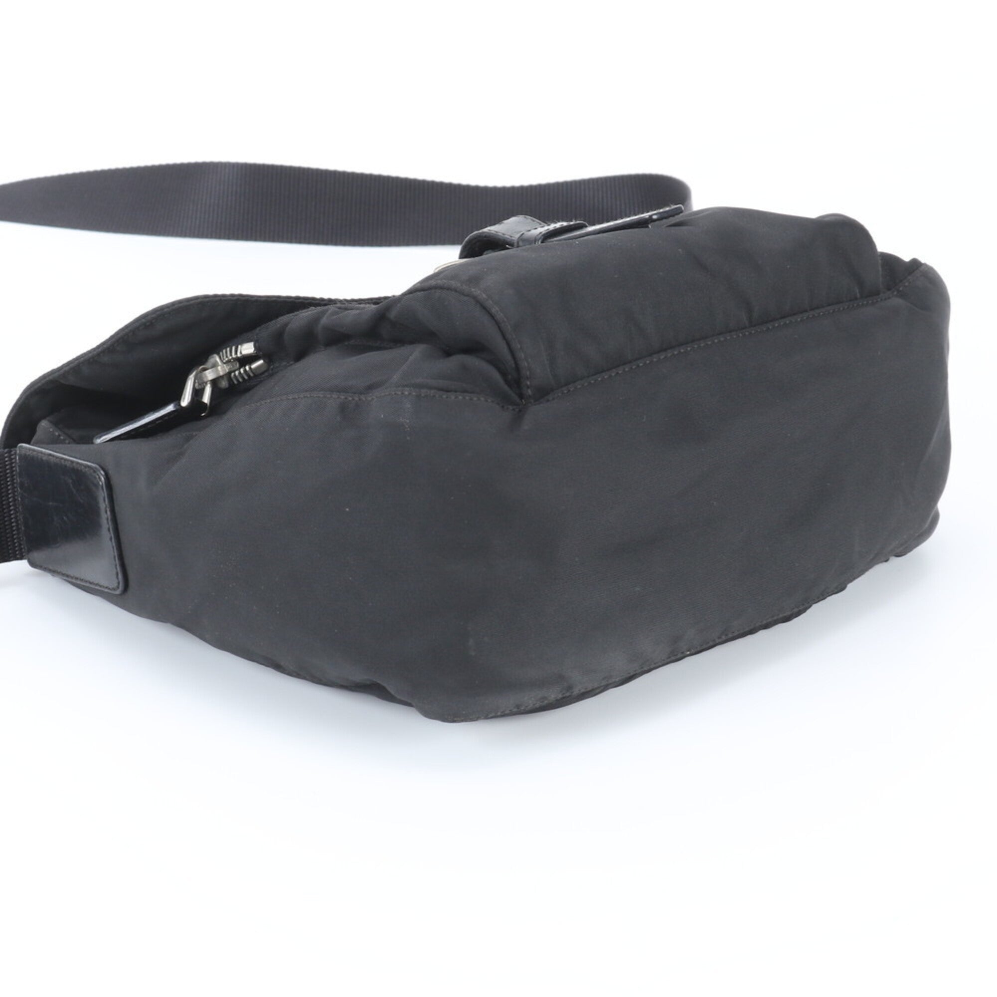 Prada Black Nylon Shoulder Bag (Pre-Owned)