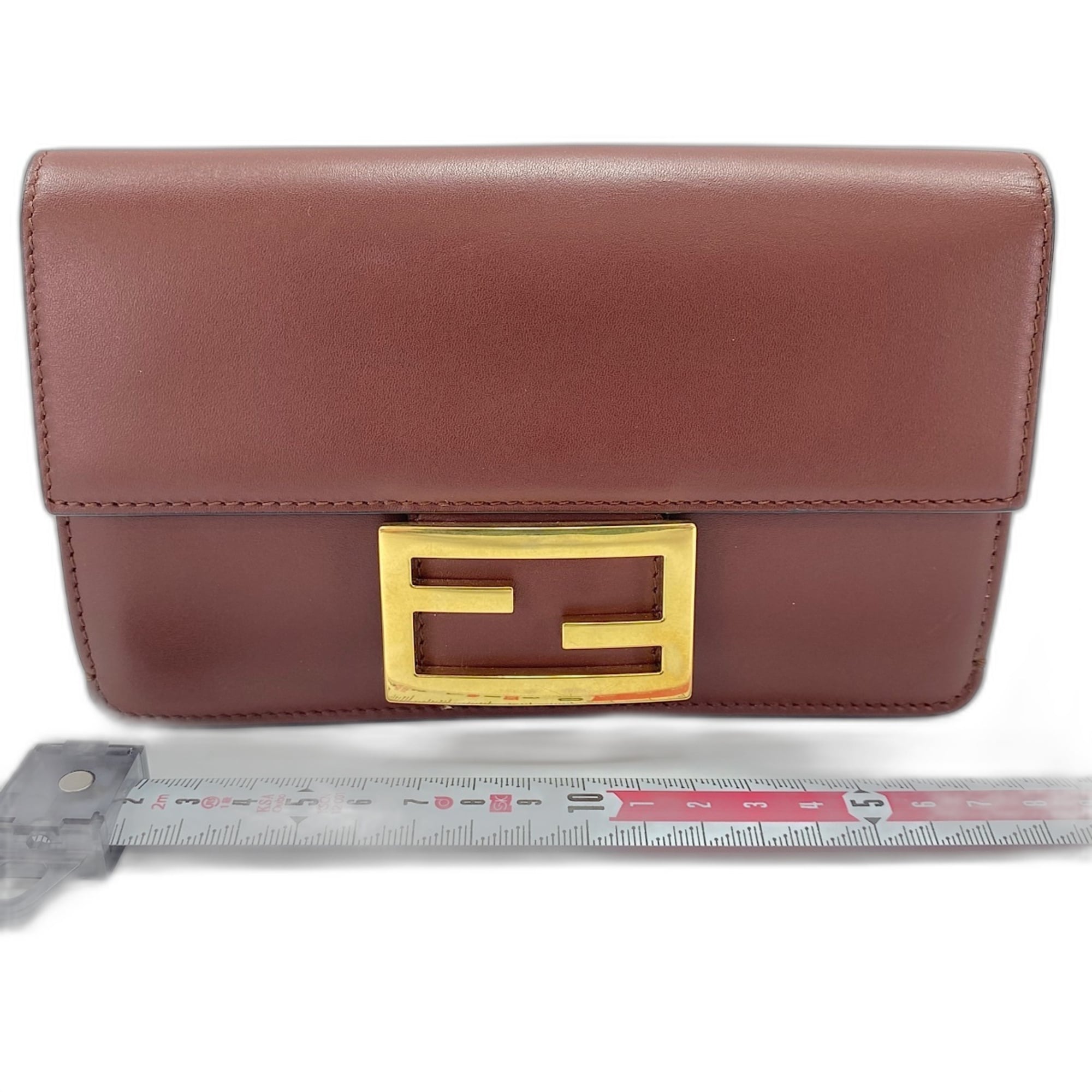 Fendi Brown Shoulder Bag (Pre-Owned)