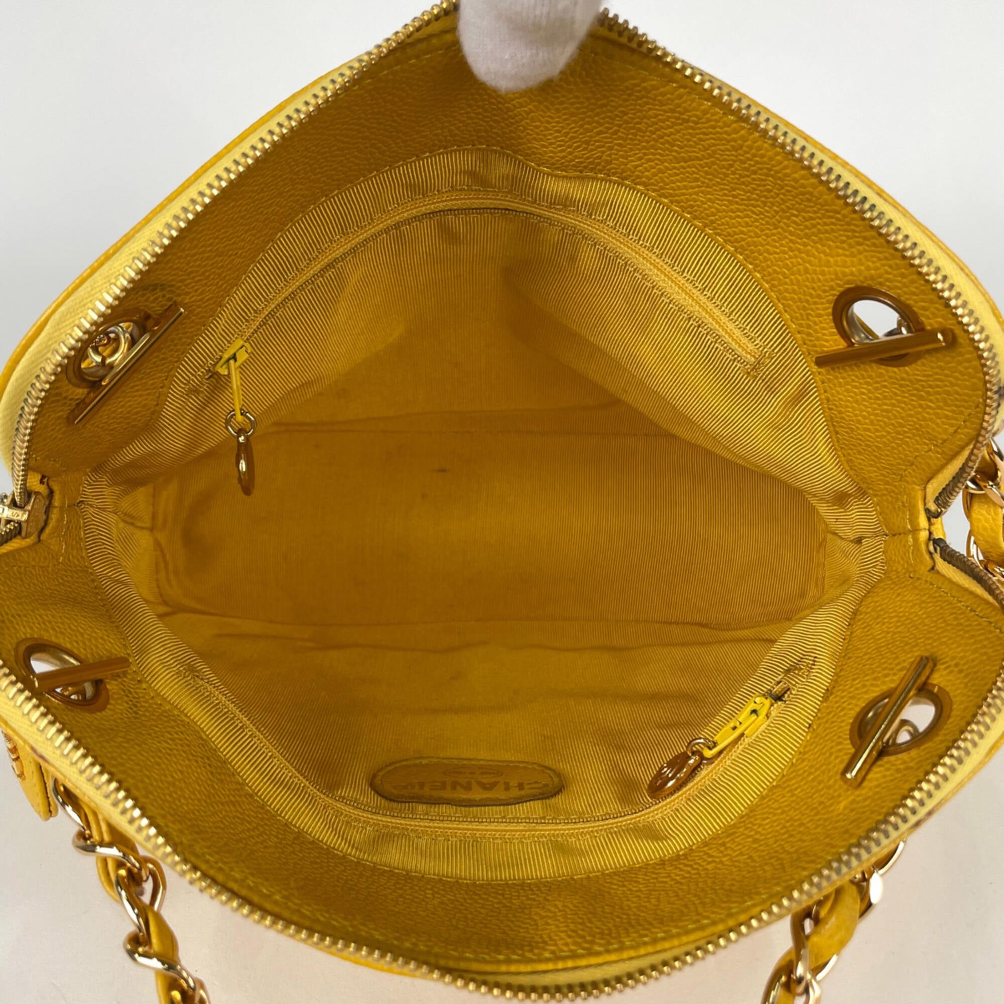 Chanel Yellow Grained Calfskin Shoulder Bag (Pre-Owned)