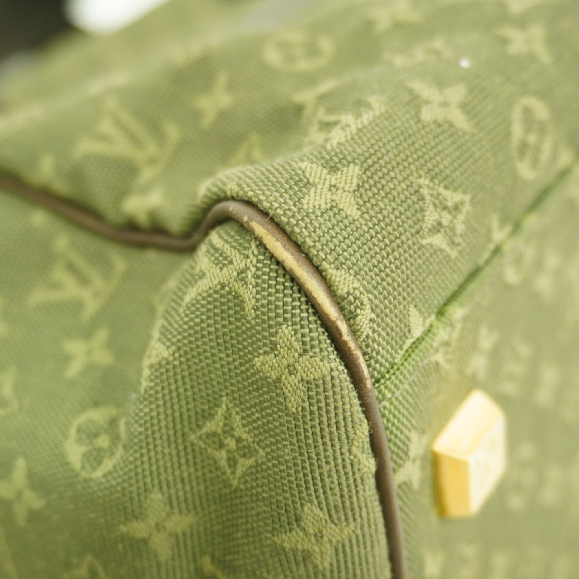 Louis Vuitton Tst Khaki Handbag (Pre-Owned)