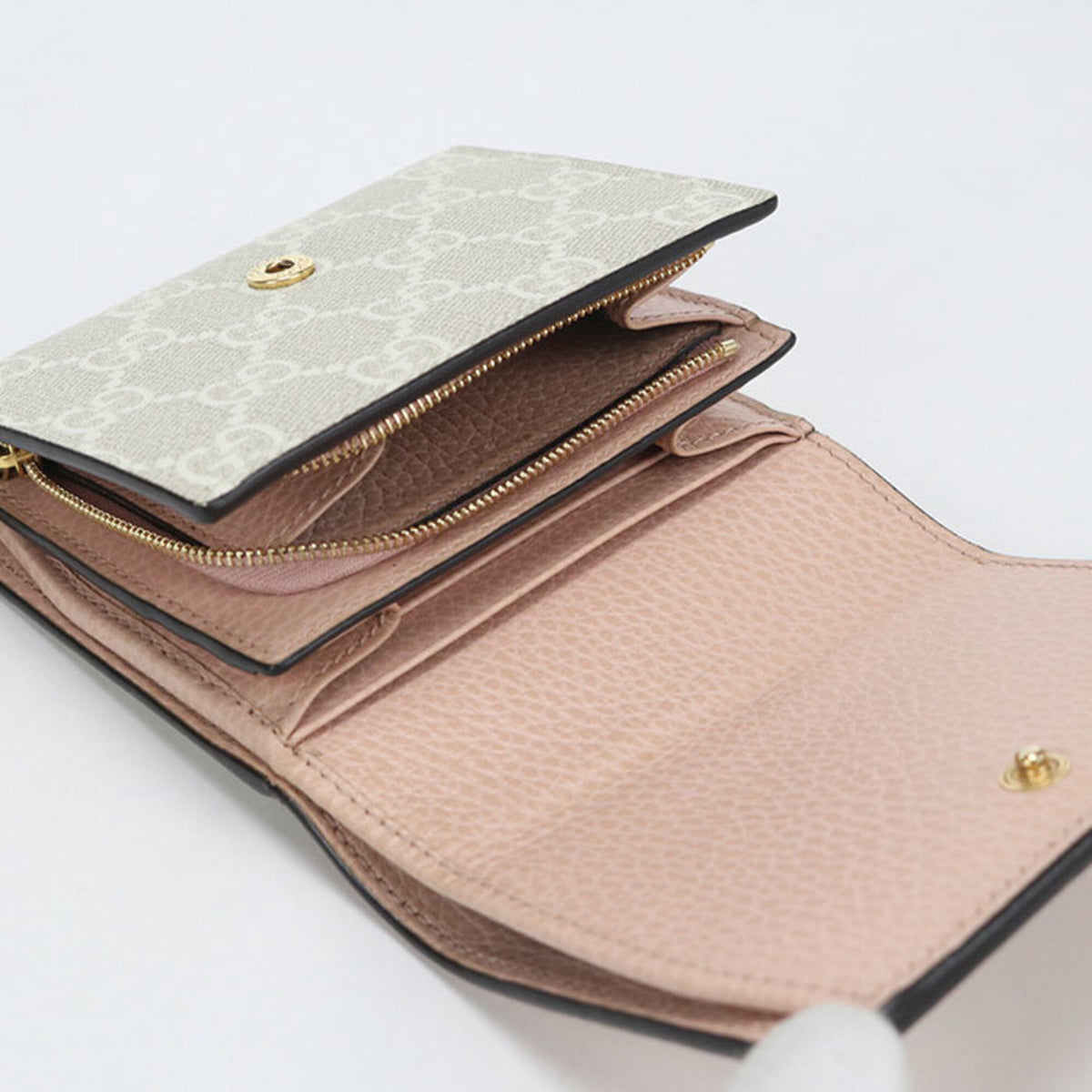 Gucci Pink Gg Supreme Wallet (Bi-Fold) (Pre-Owned)