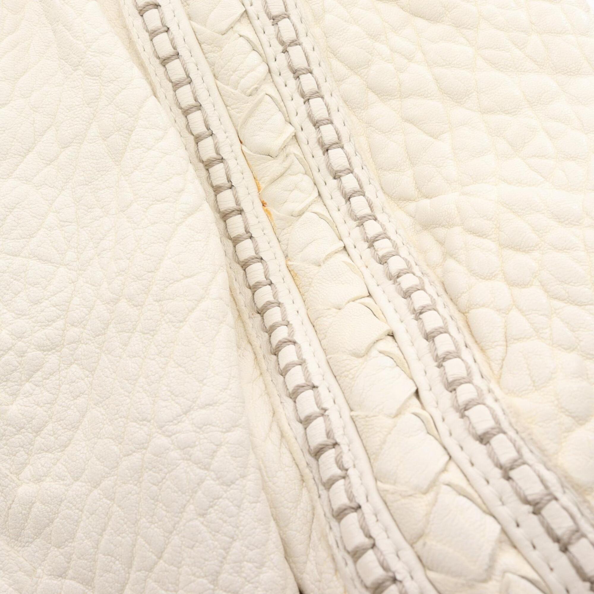 Bottega Veneta White Intrecciato Handbag Shoulder Bag (Pre-Owned)
