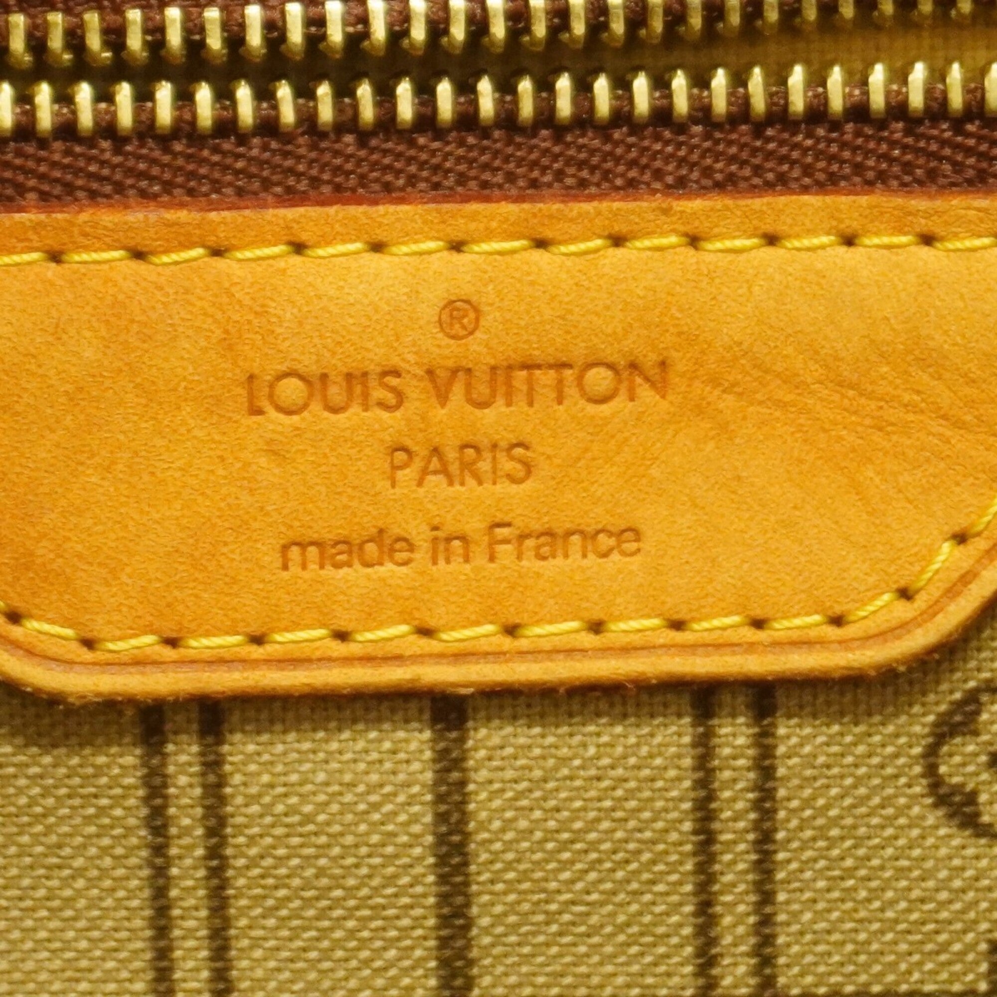 Louis Vuitton Brown Tote Bag (Pre-Owned)