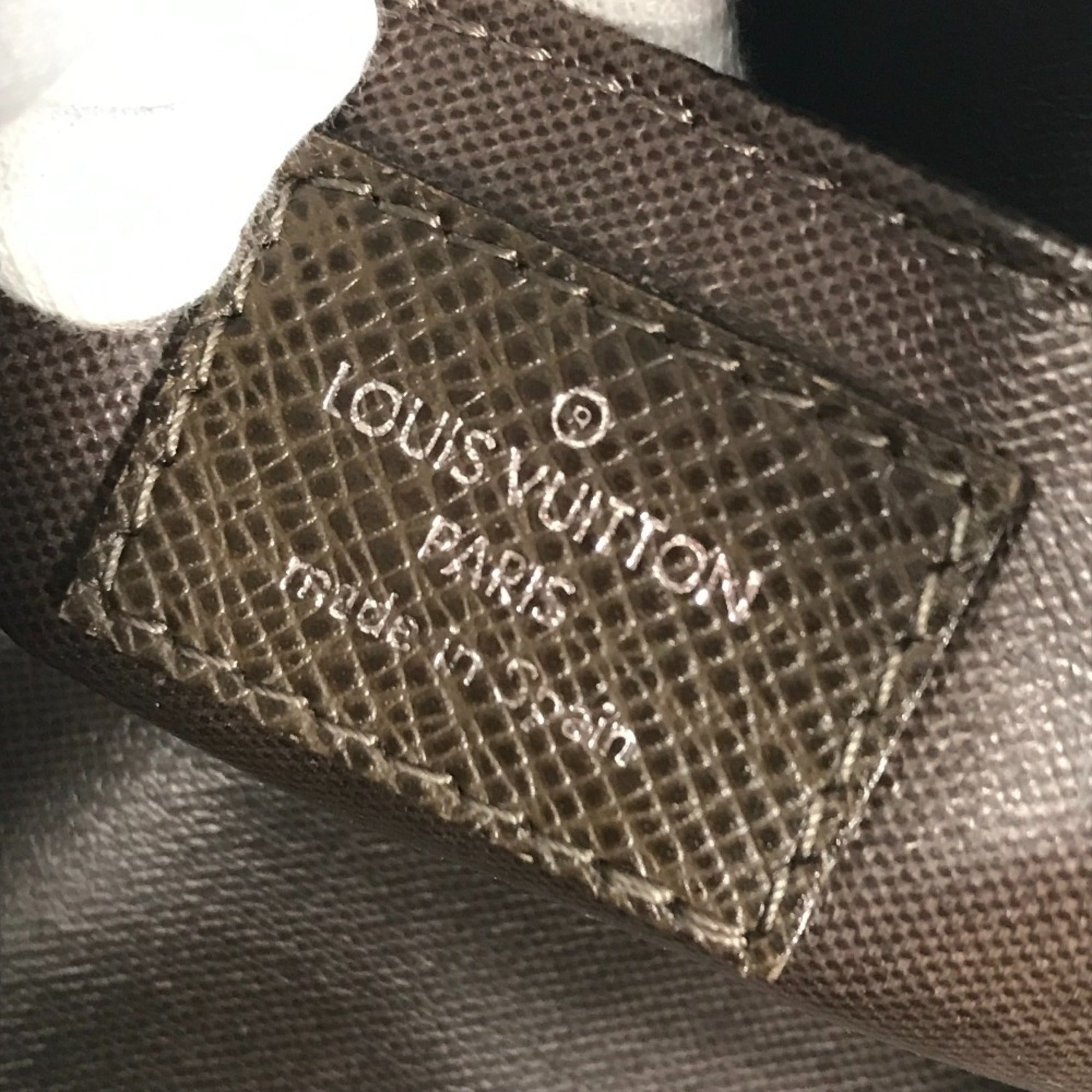 Louis Vuitton Brown Grizzly Taiga Leather Pouch (Pre-Owned)