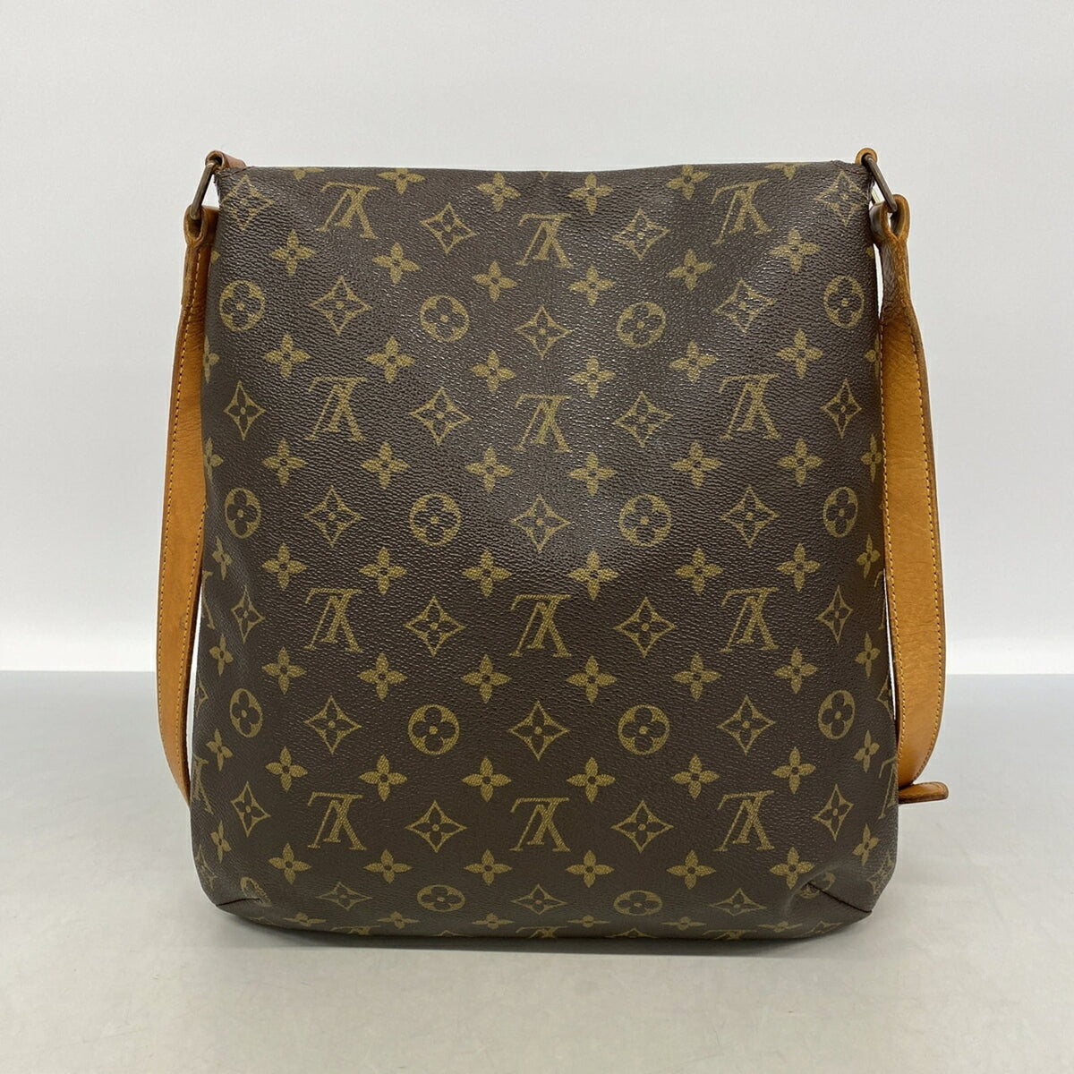 Louis Vuitton Brown Shoulder Bag (Pre-Owned)