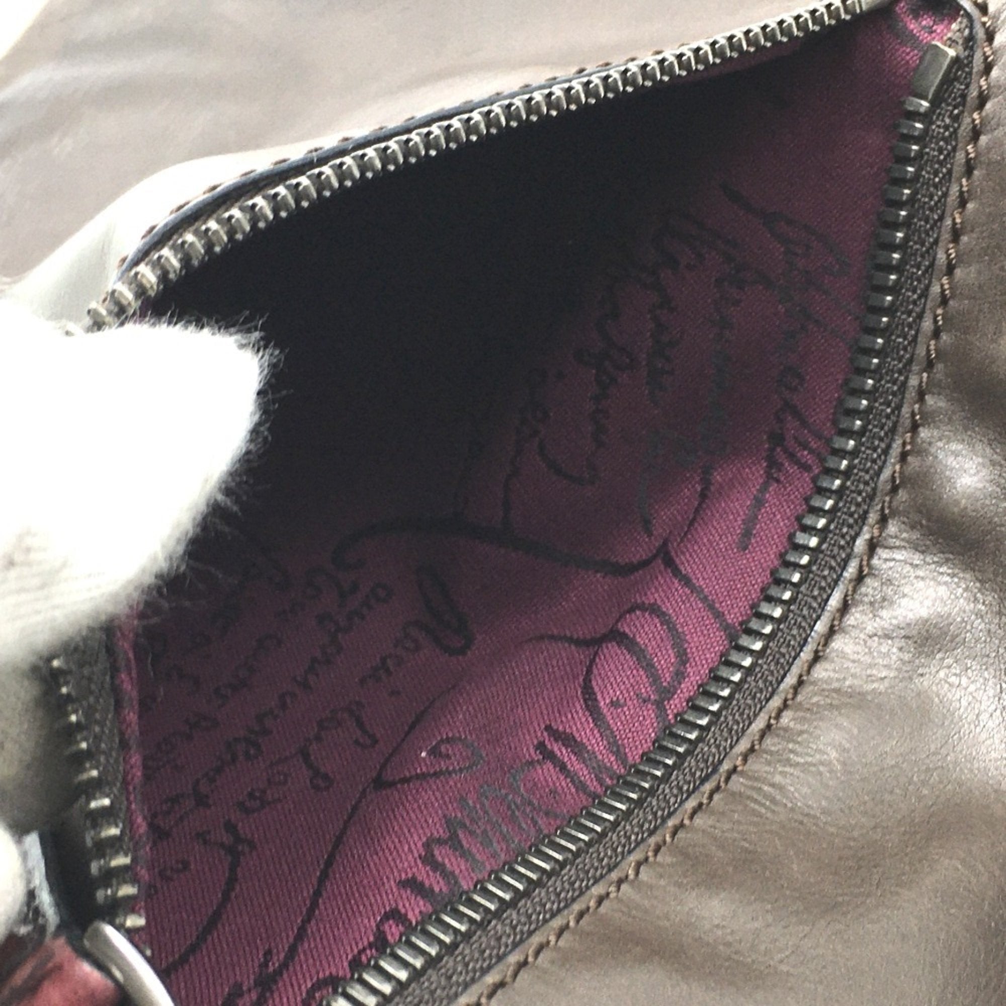 Berluti Brown Leather Clutch Bag (Pre-Owned)