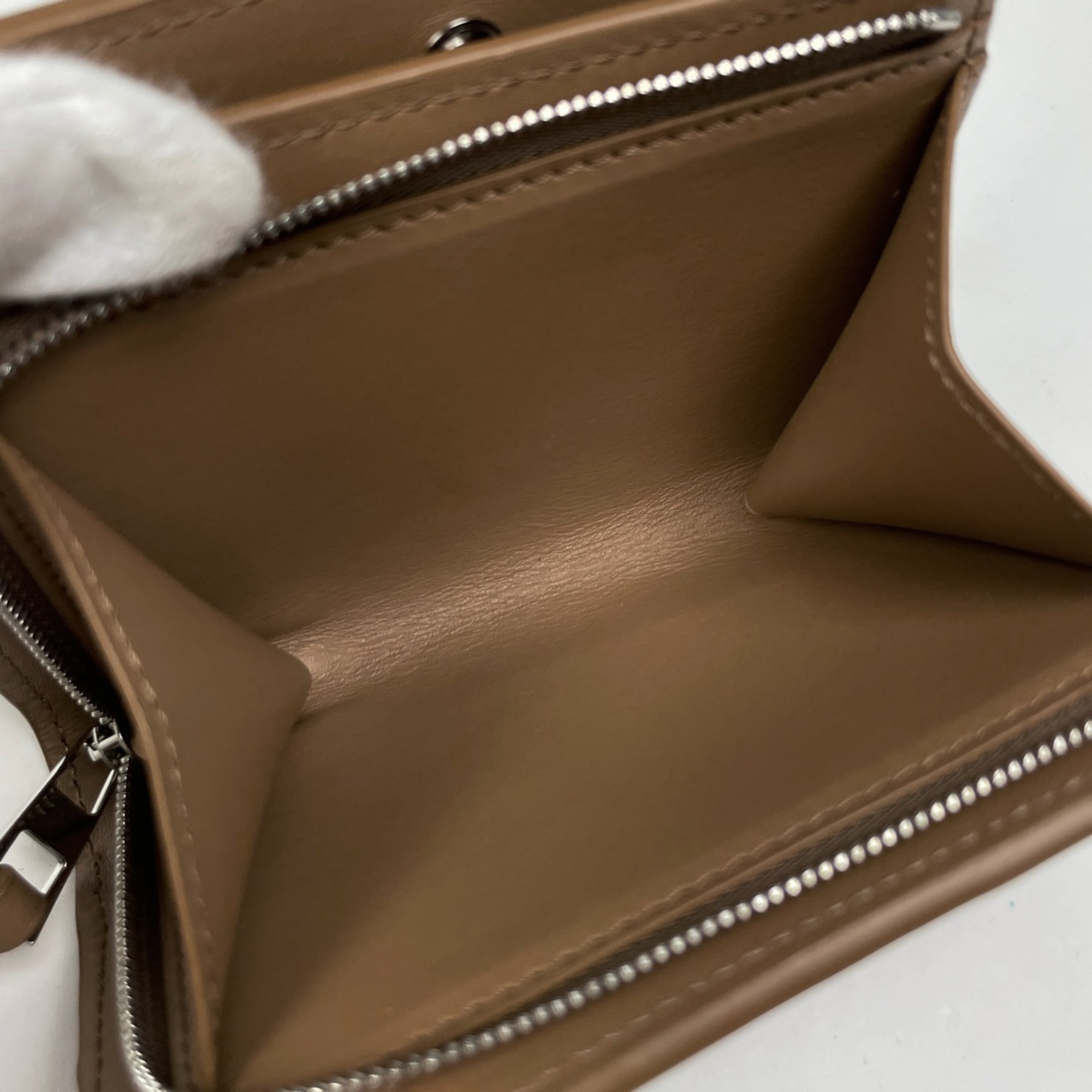 Loewe Leather Wallet (Bi-Fold) (Pre-Owned)