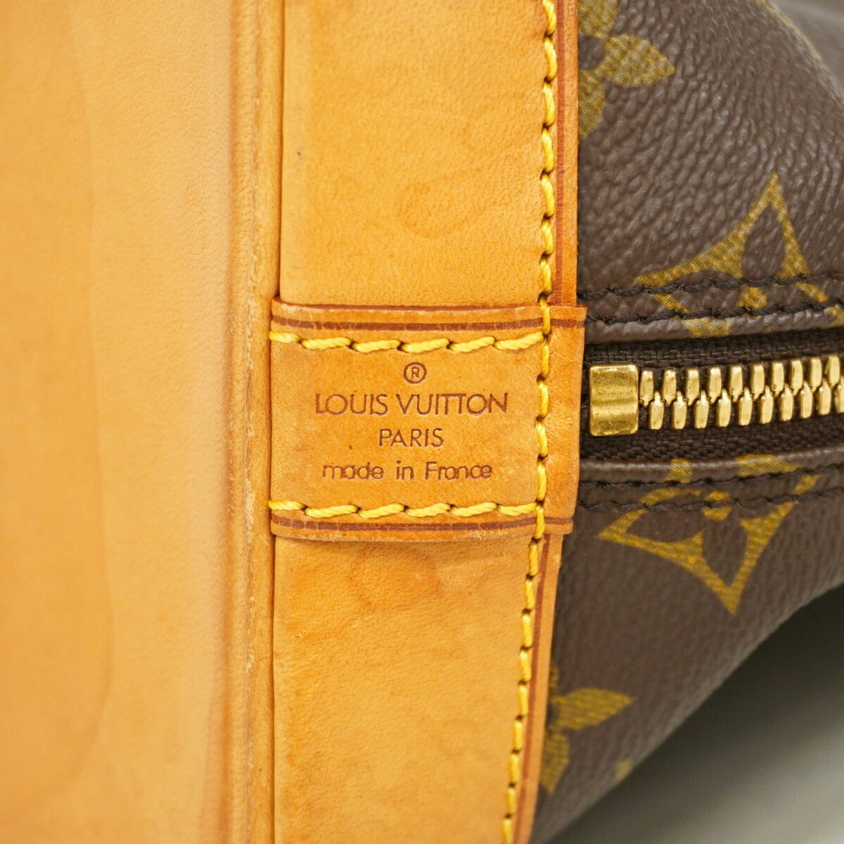 Louis Vuitton Brown Handbag (Pre-Owned)