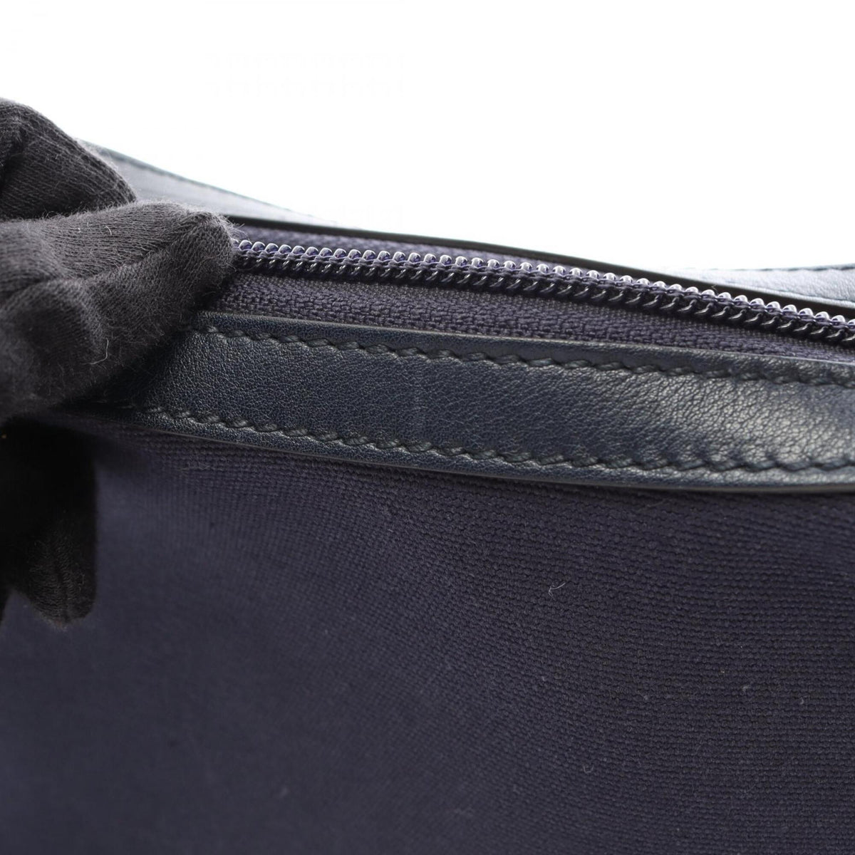 Gucci Navy Canvas Leather Handbag (Pre-Owned)