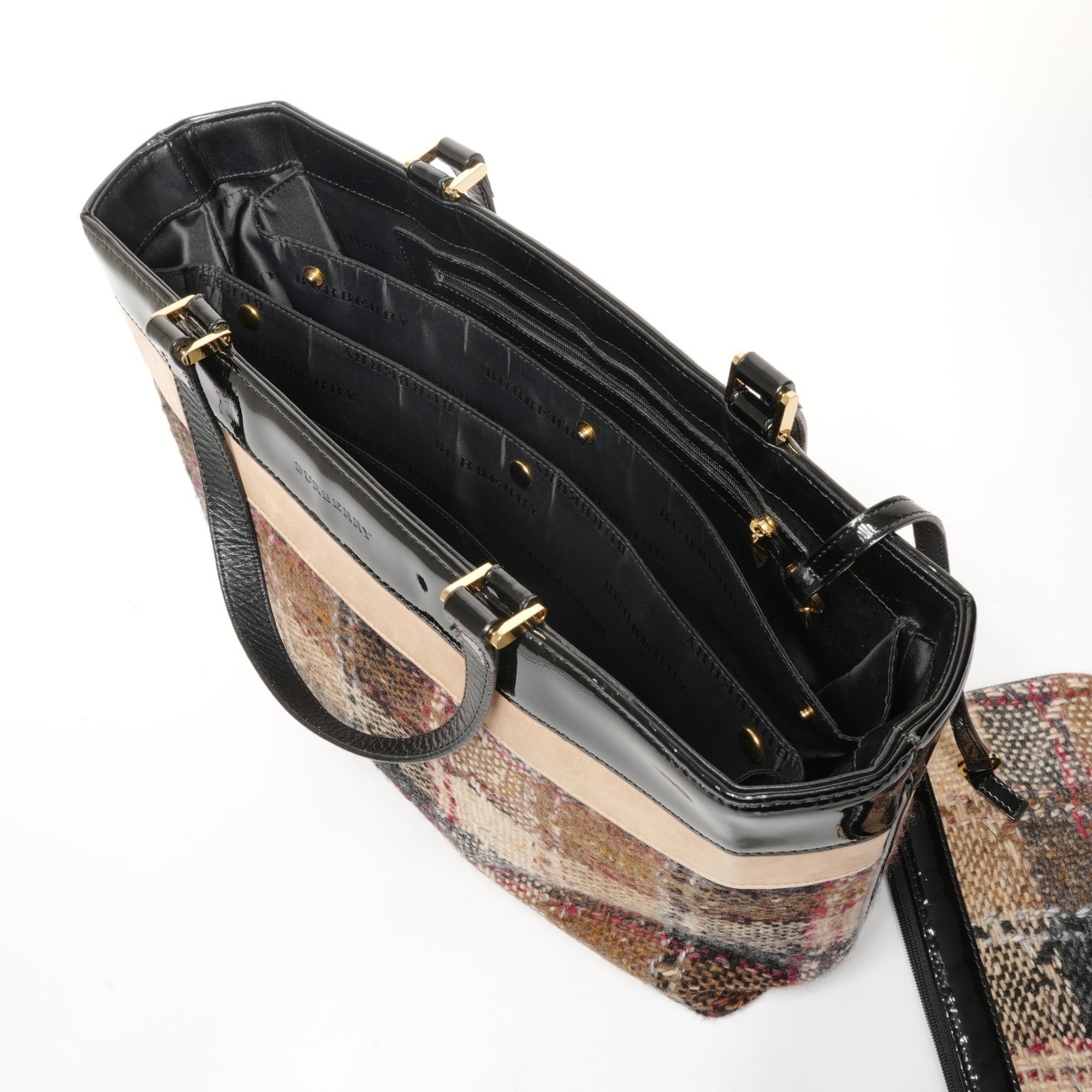 Burberry Beige Tweed Handbag (Pre-Owned)