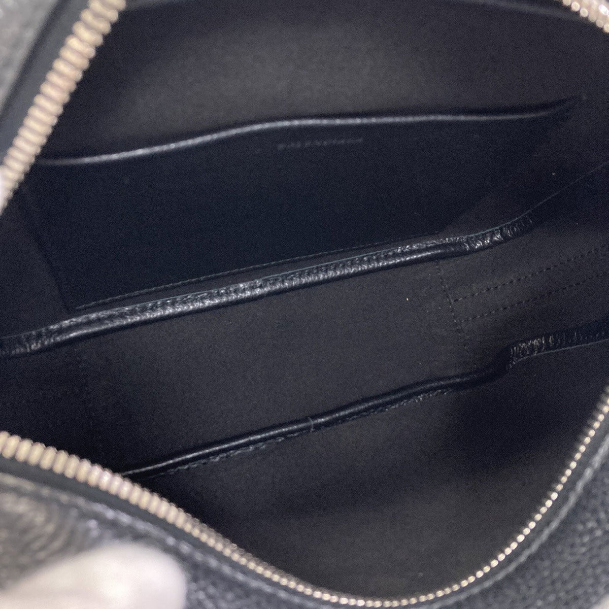 Balenciaga Black Leather Shoulder Bag (Pre-Owned)