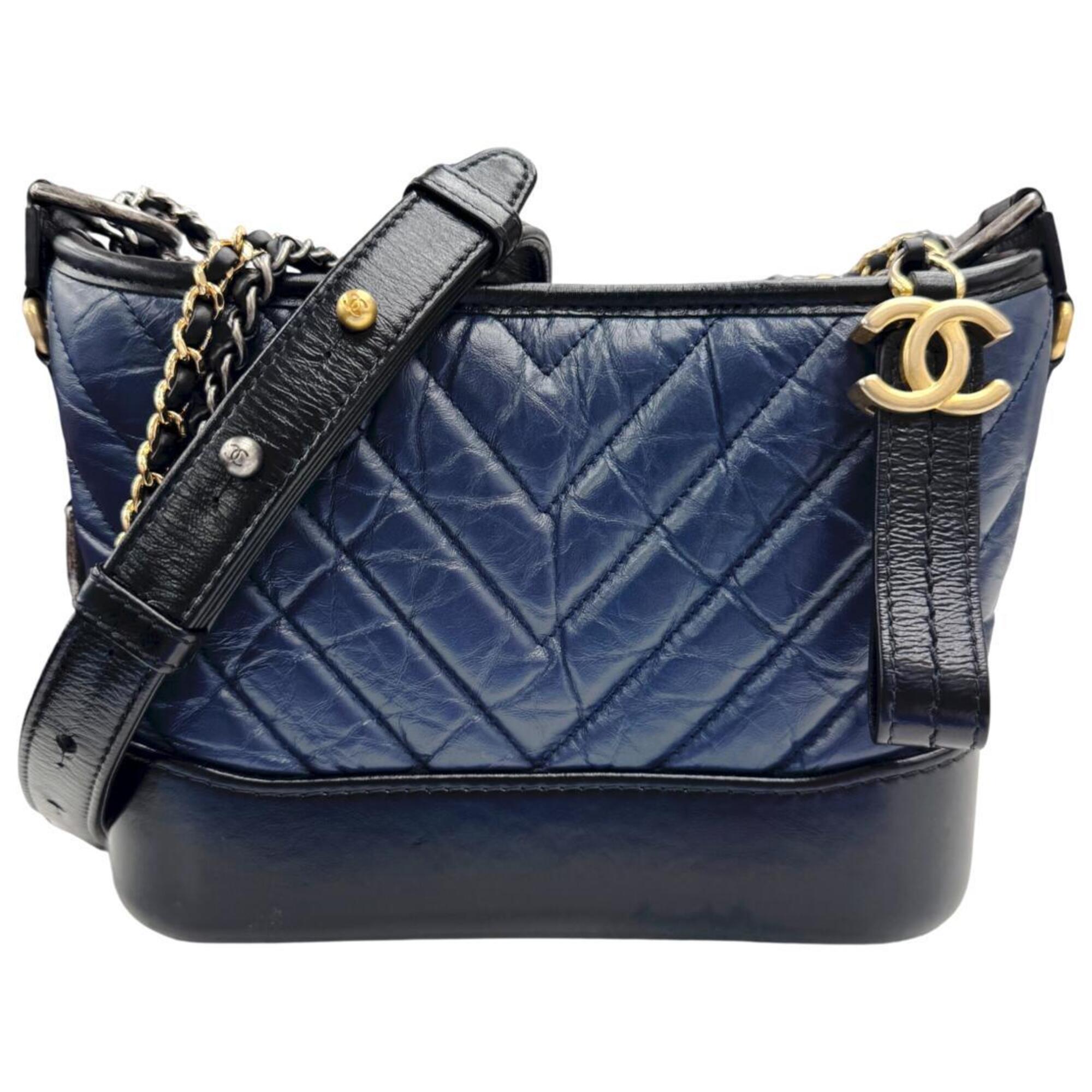 Chanel Black Navy Leather Shoulder Bag (Pre-Owned)