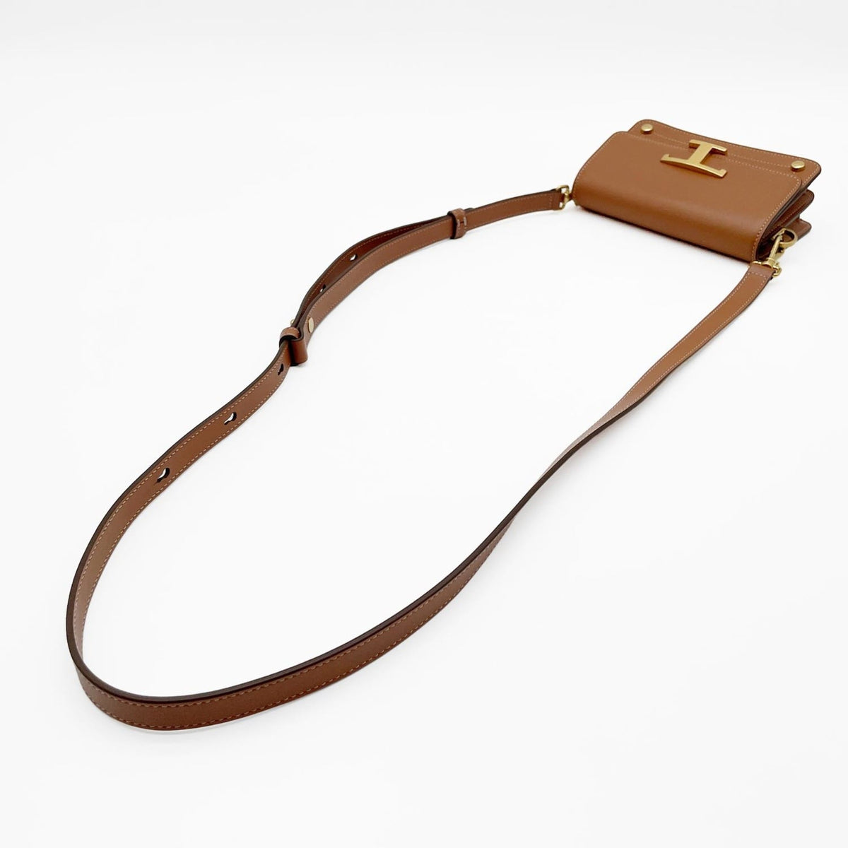 Tod's Brown Gold Leather Pochette Shoulder Bag (Pre-Owned)