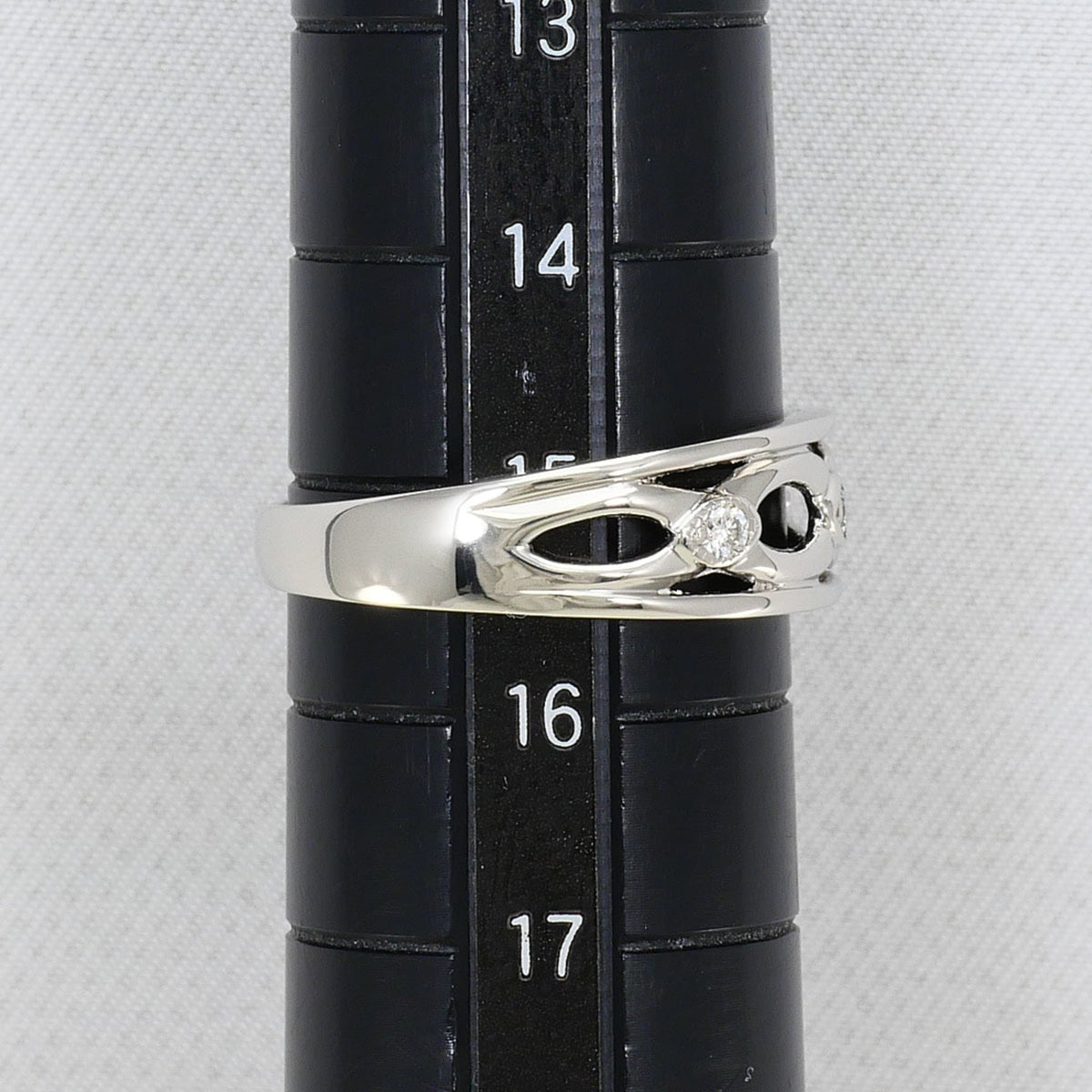 Unbranded Platinum Platinum 900 Band Ring (Pre-Owned)