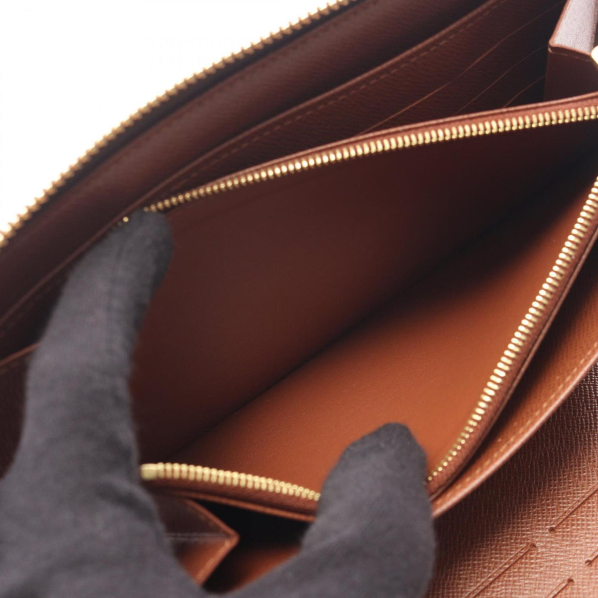 Louis Vuitton Brown Monogram Monogram Wallet (Bi-Fold) (Pre-Owned)