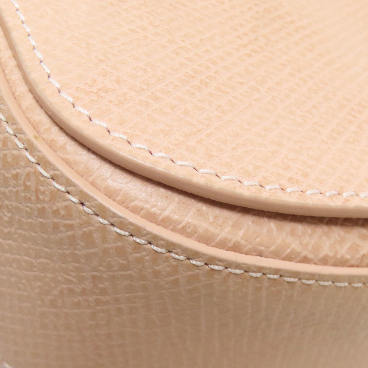 Longchamp Pink Leather Shoulder Bag (Pre-Owned)