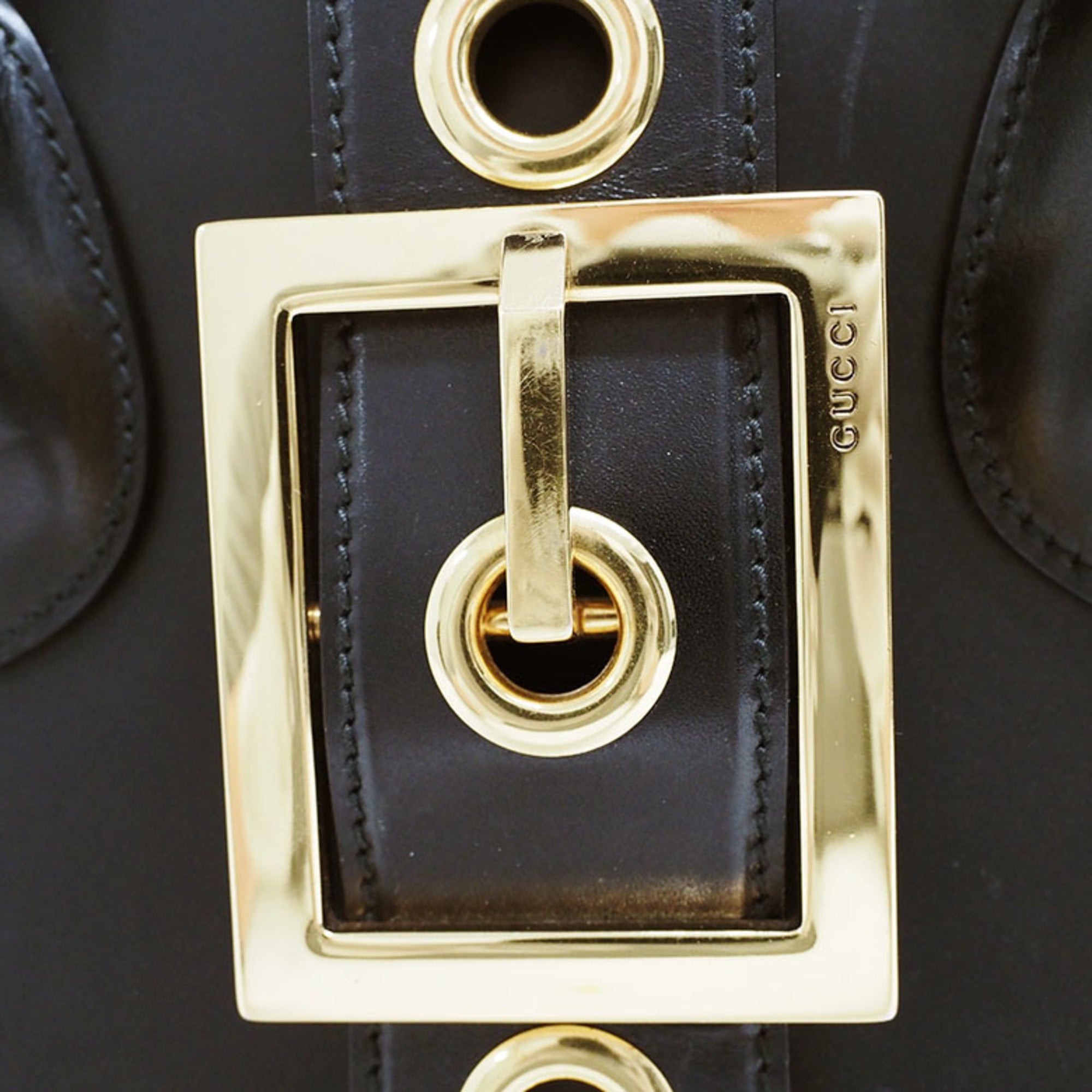 Gucci Black Leather Handbag (Pre-Owned)