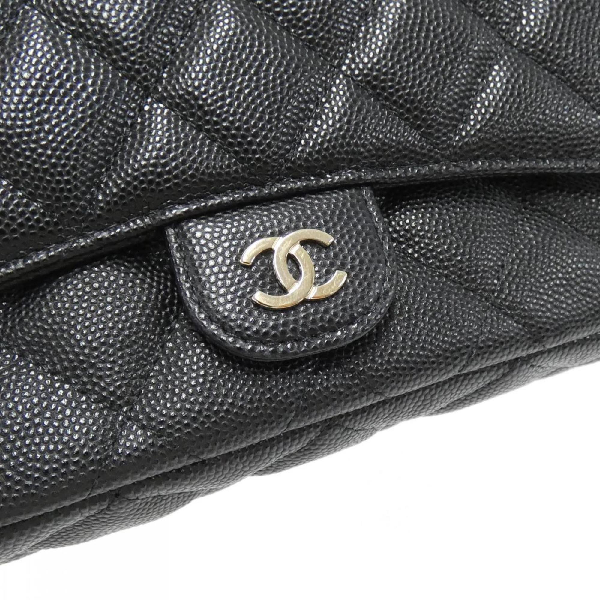 Chanel Black Caviar Leather Shoulder Bag (Pre-Owned)