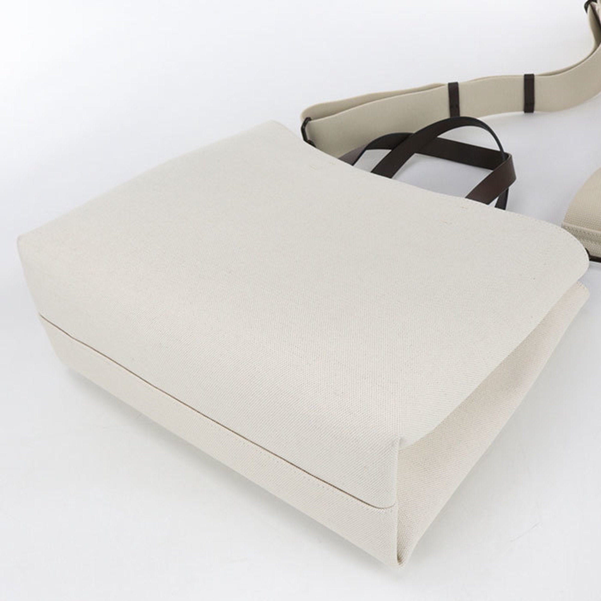 Valentino Garavani Brown Canvas Tote Bag (Pre-Owned)