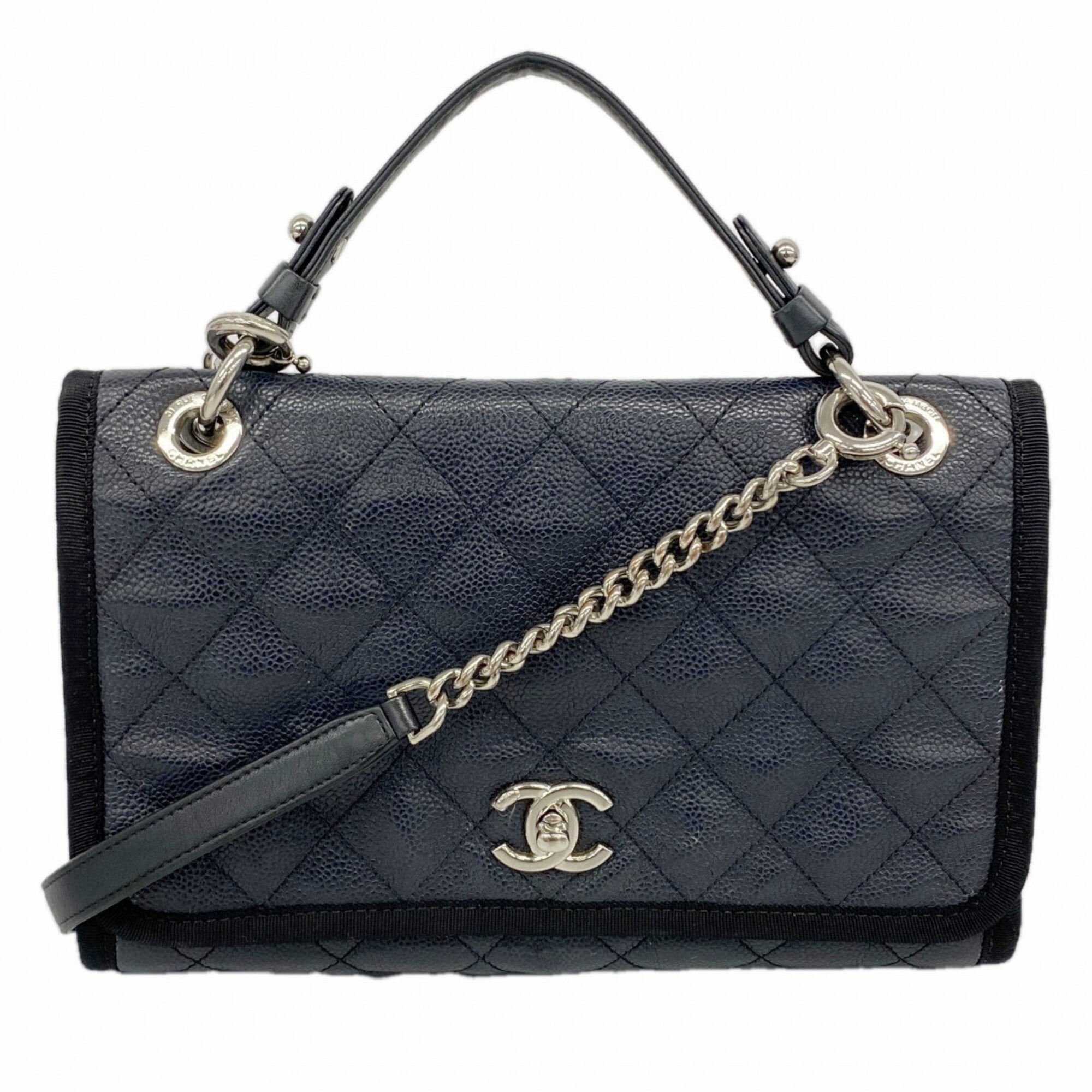 Chanel Black Grained Calfskin Handbag (Pre-Owned)