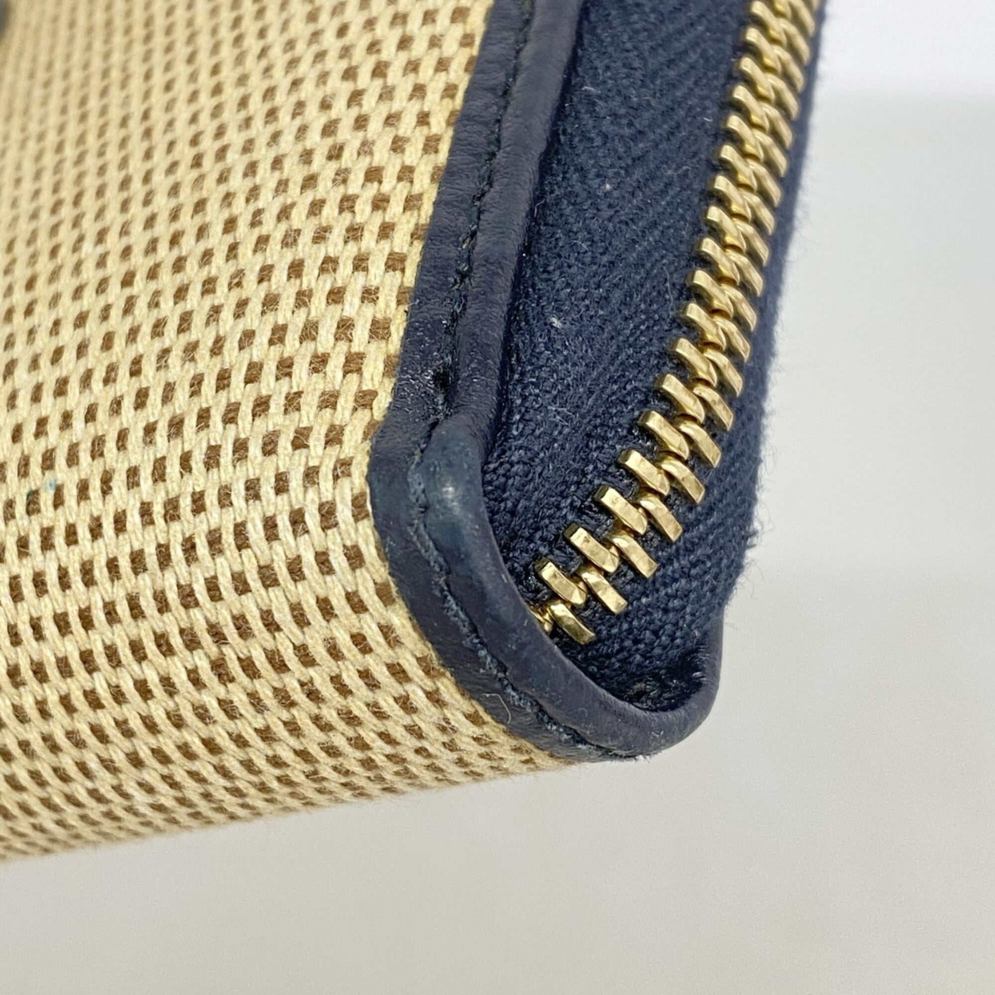 Gucci Beige Navy Canvas Long Wallet (Bi-Fold) (Pre-Owned)