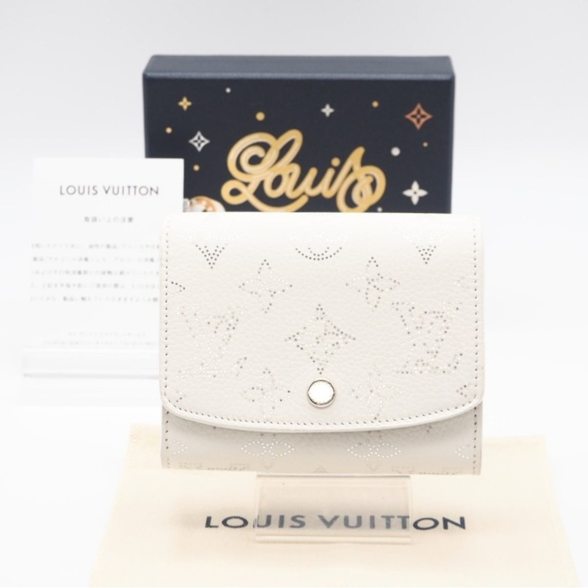 Louis Vuitton Mahina White Leather Wallet (Bi-Fold) (Pre-Owned)