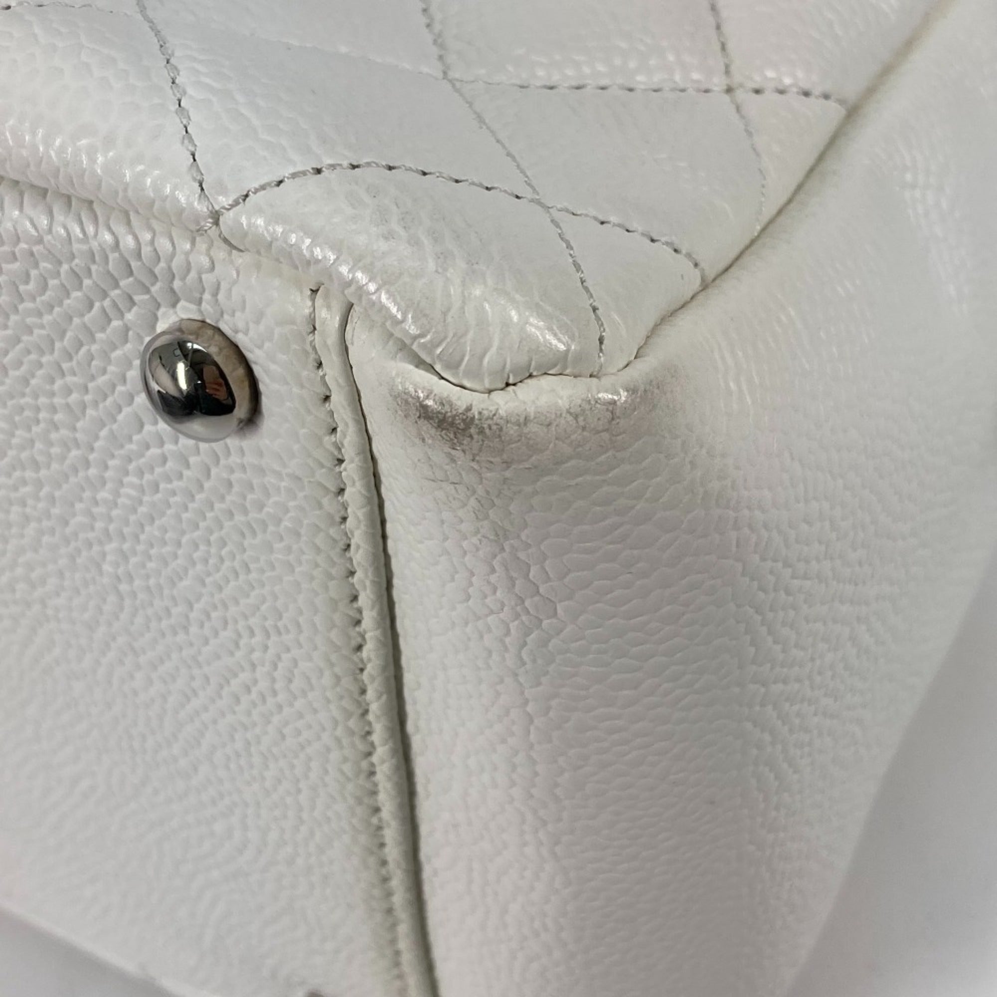 Chanel Matelasse Silver White Caviar Leather Shoulder Bag Tote Bag (Pre-Owned)
