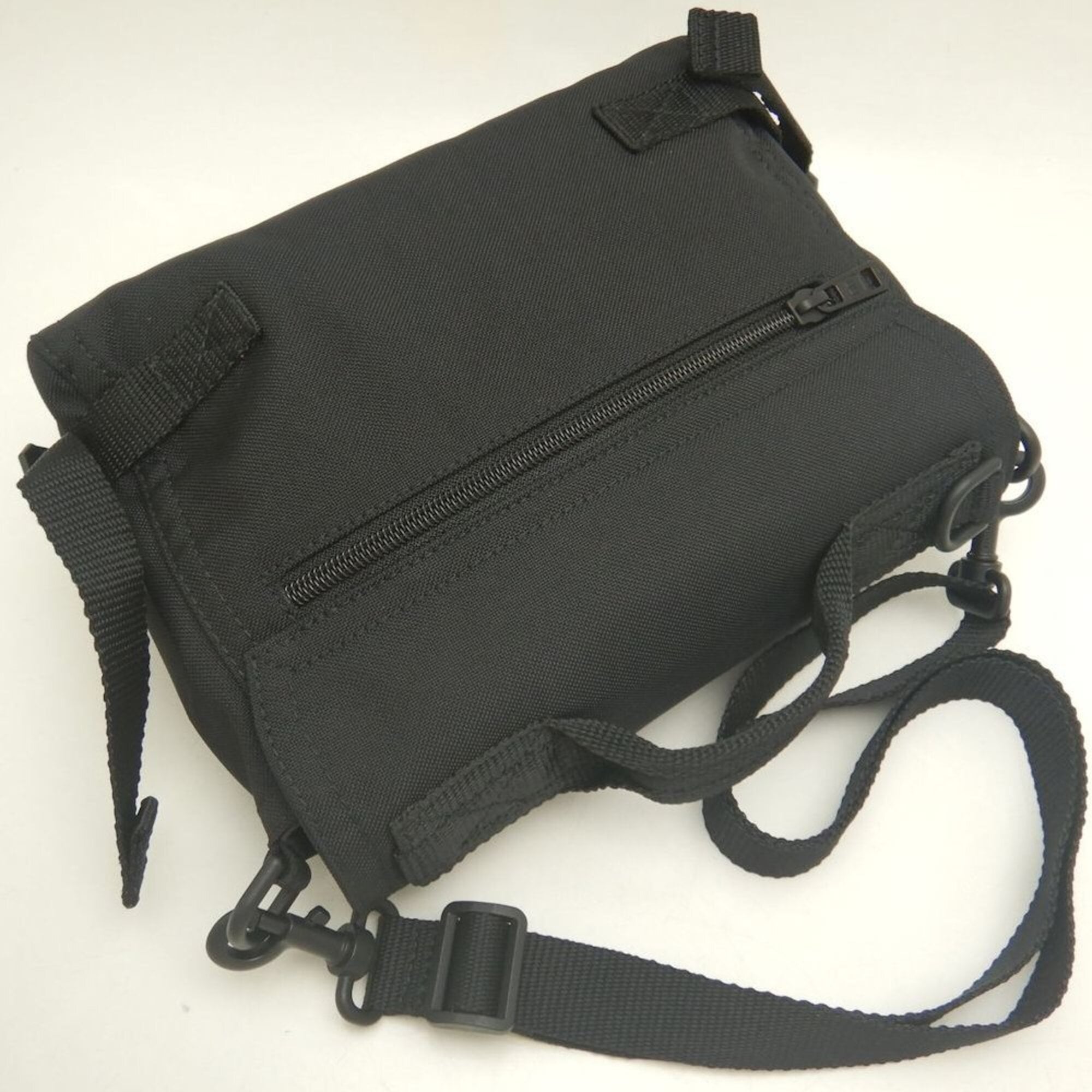 Balenciaga Black Polyester Messenger Bag Shoulder Bag (Pre-Owned)