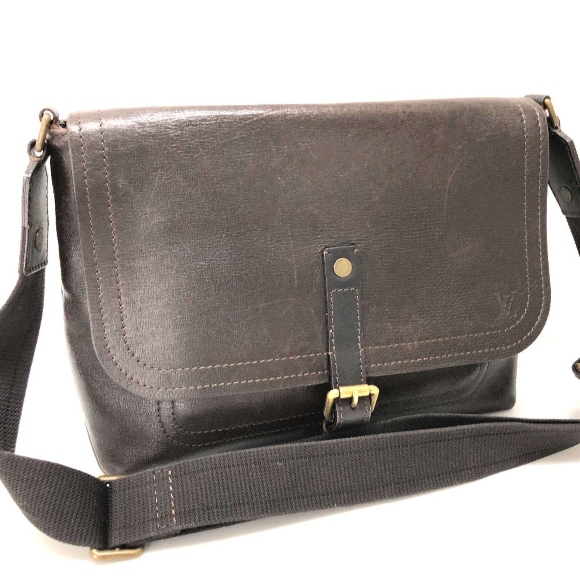 Louis Vuitton Brown Leather Shoulder Bag (Pre-Owned)