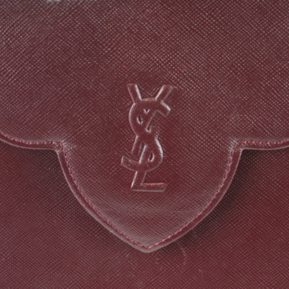 Yves Saint Laurent Wine Leather Shoulder Bag (Pre-Owned)