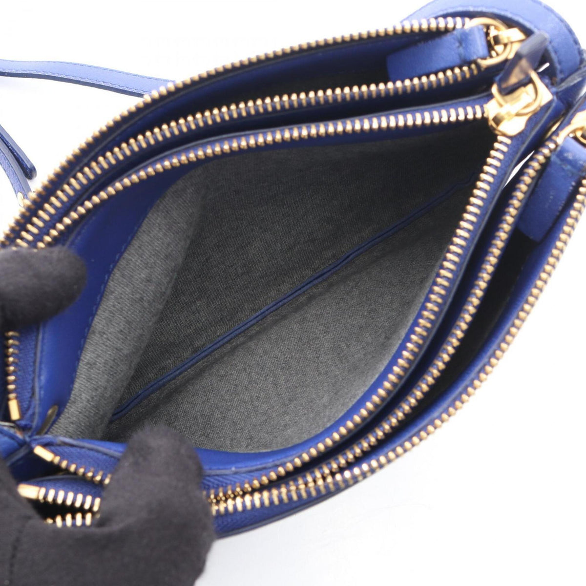 Celine Blue Leather Shoulder Bag (Pre-Owned)
