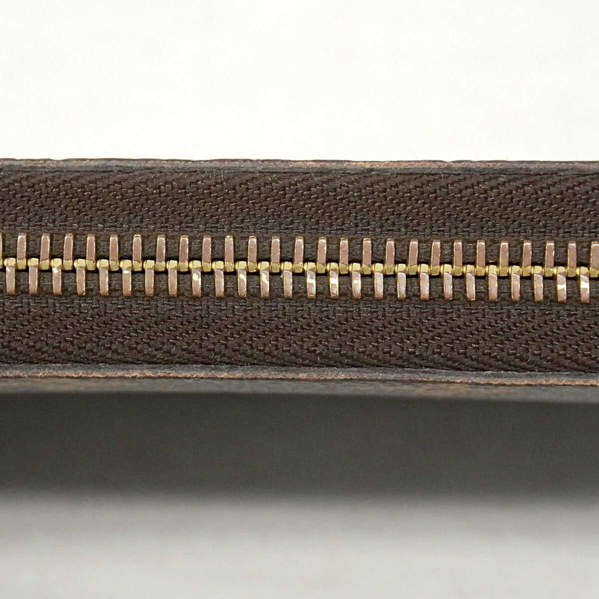 Louis Vuitton Brown Long Wallet (Bi-Fold) (Pre-Owned)