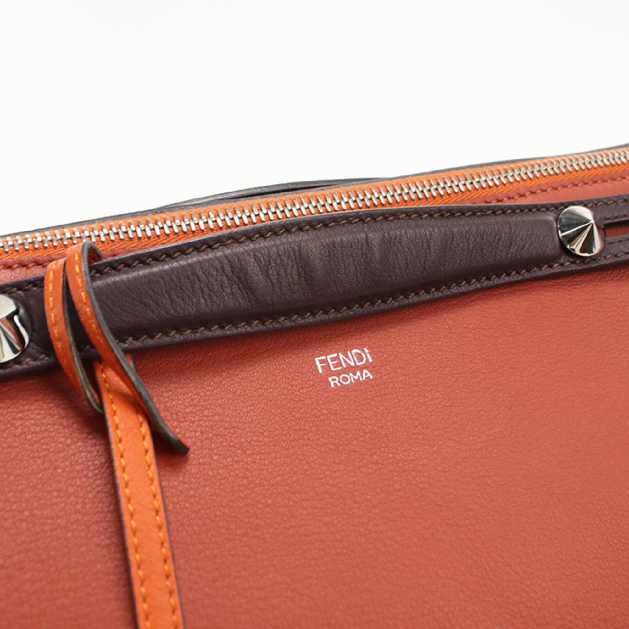 Fendi Red Color Leather Handbag (Pre-Owned)