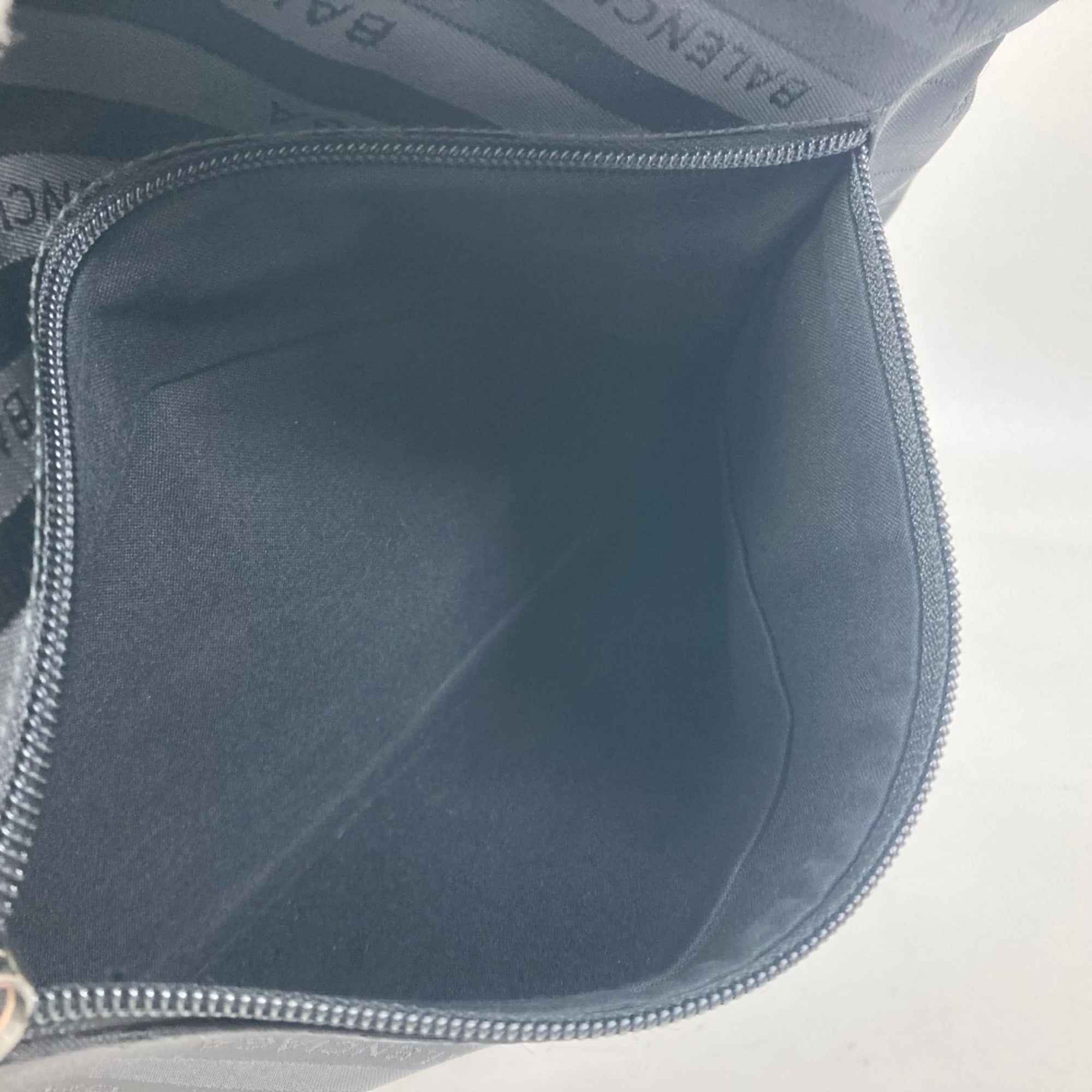 Balenciaga Black Cloth Clutch Bag (Pre-Owned)